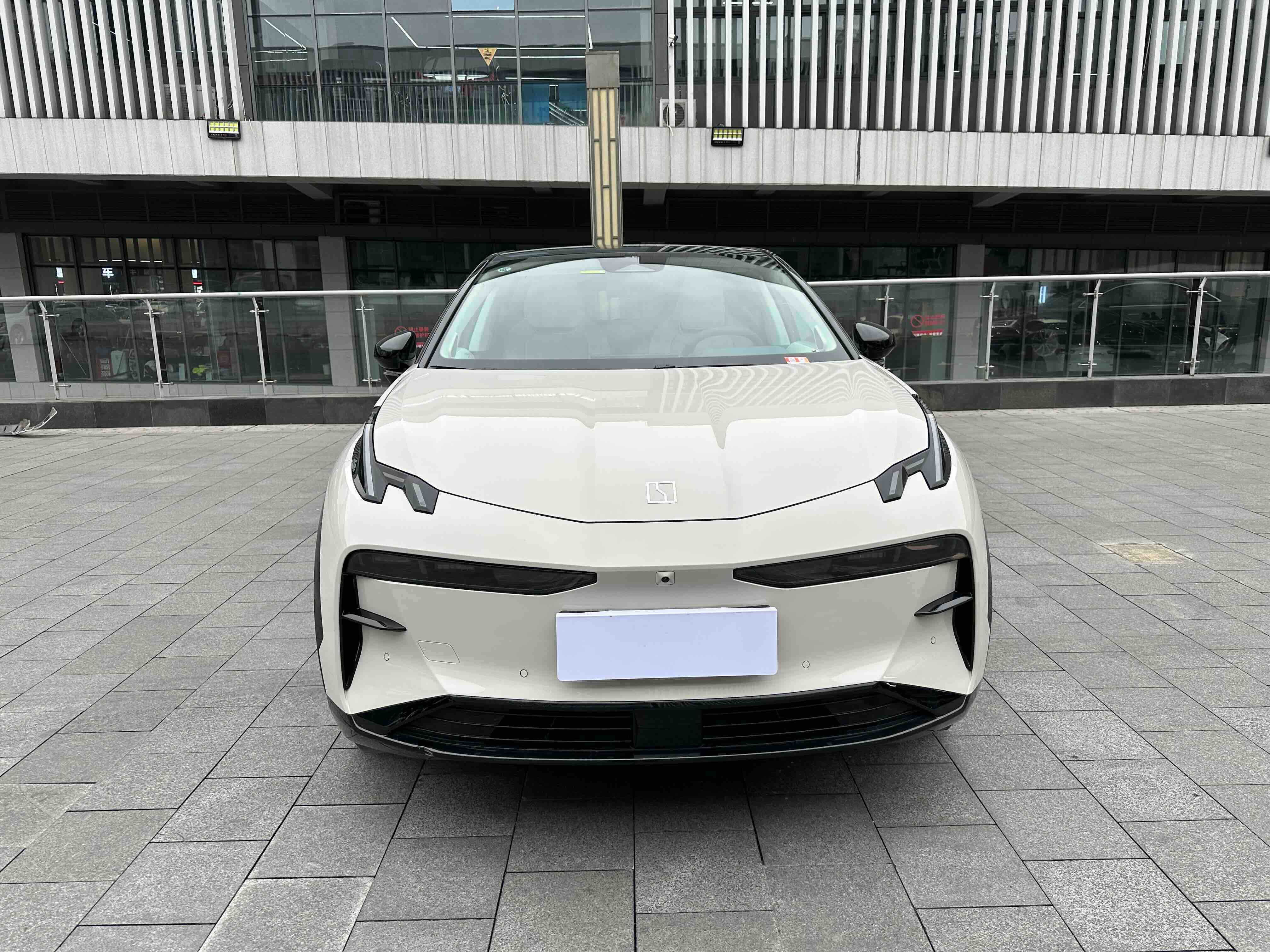 Zeekr X 2024 car image #2
