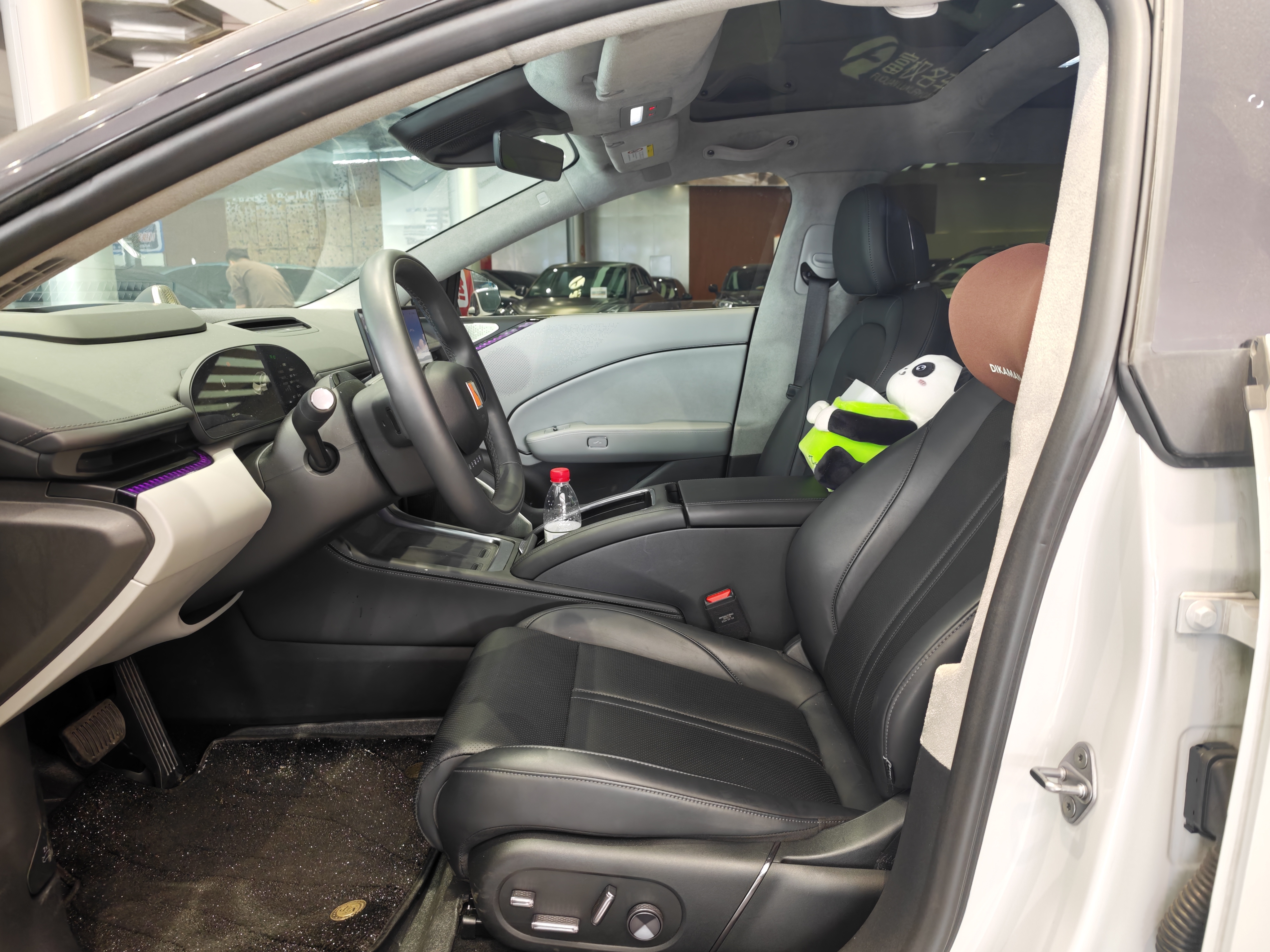 极氪 极氪007 2024 汽车图片 #2