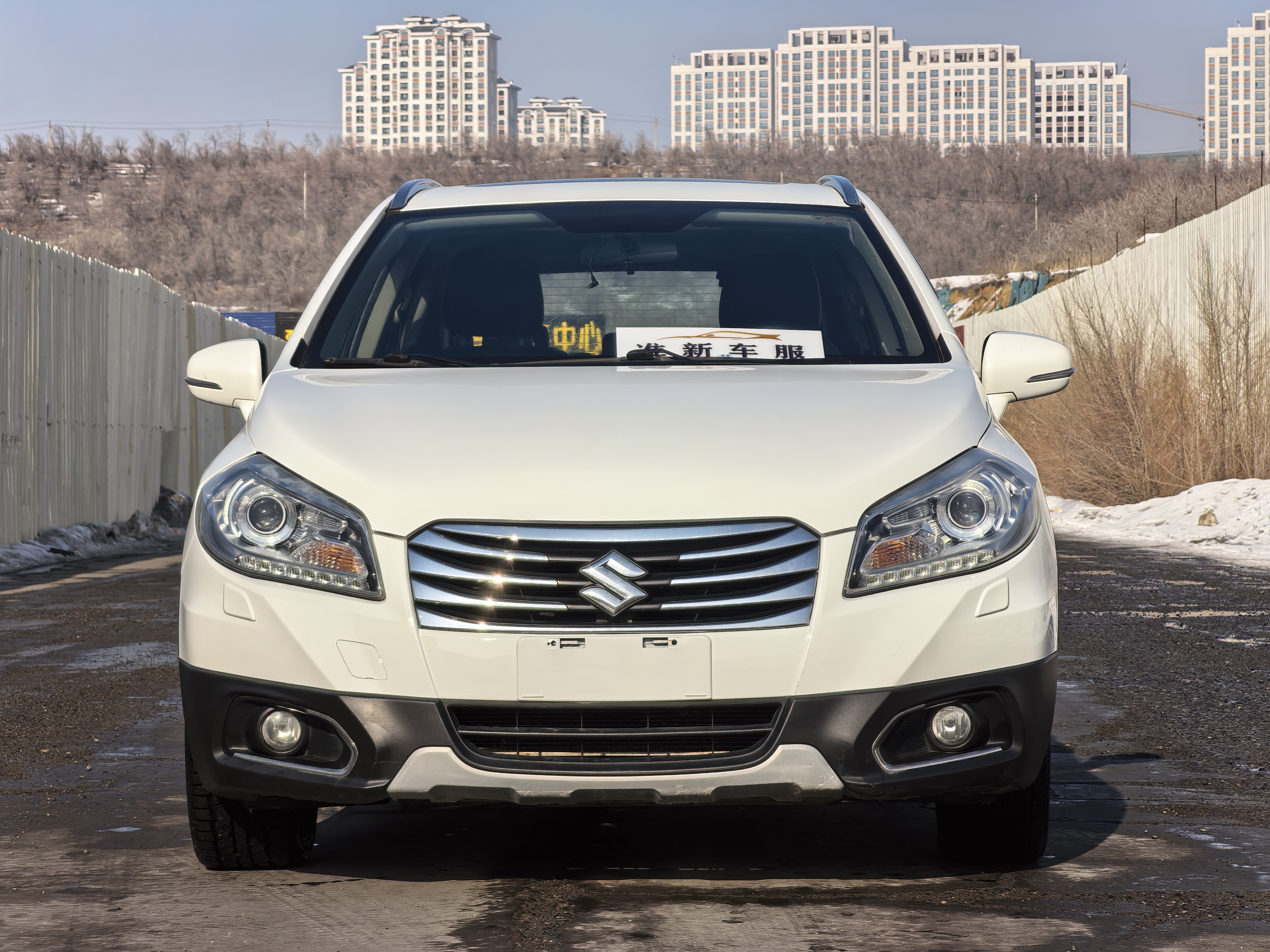 Suzuki S-Cross 2014 صورة سيارة #2