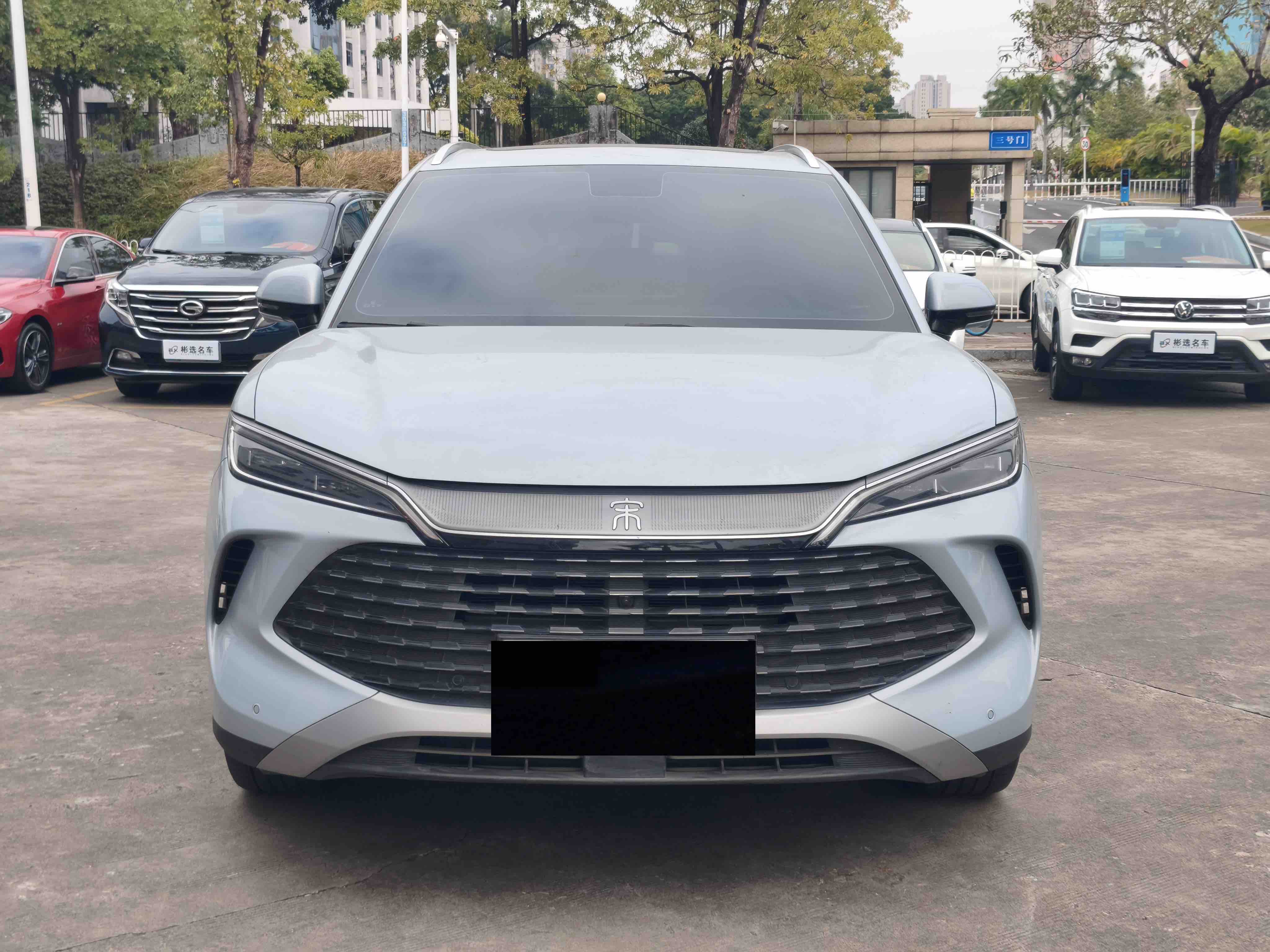 BYD SongL DM-i 2025 car image #2