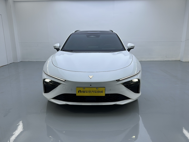 哪吒汽车 哪吒S猎装 2025 汽车图片 #2