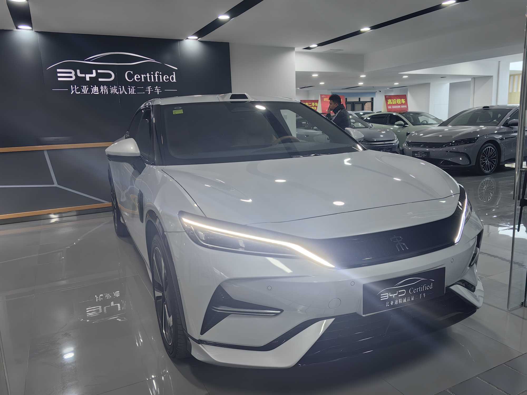 BYD SongL EV 2025 #2 BYD SongL EV 2025 immagine di auto #2