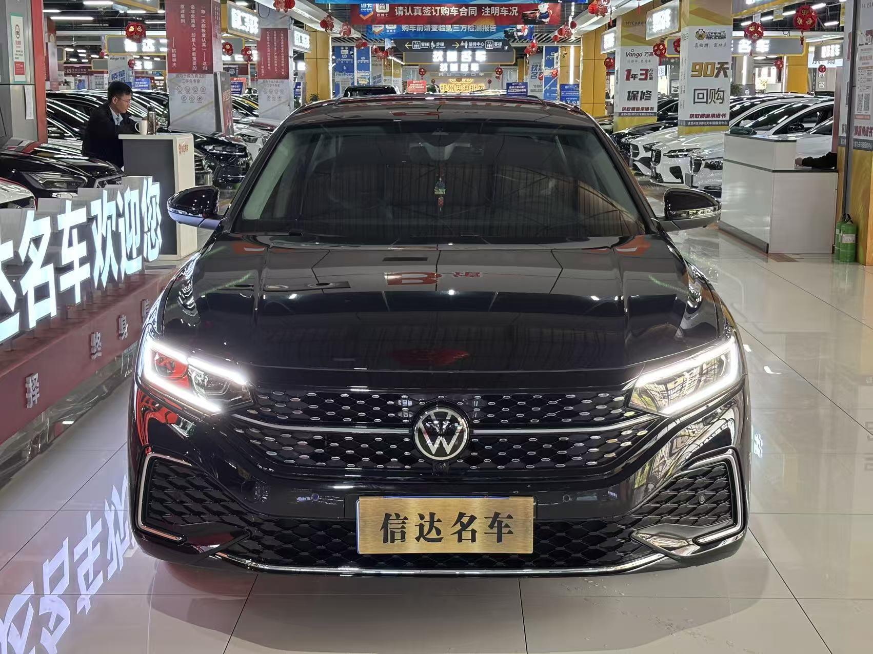 Volkswagen Passat 2025 #2 Volkswagen Passat 2025 car image #2