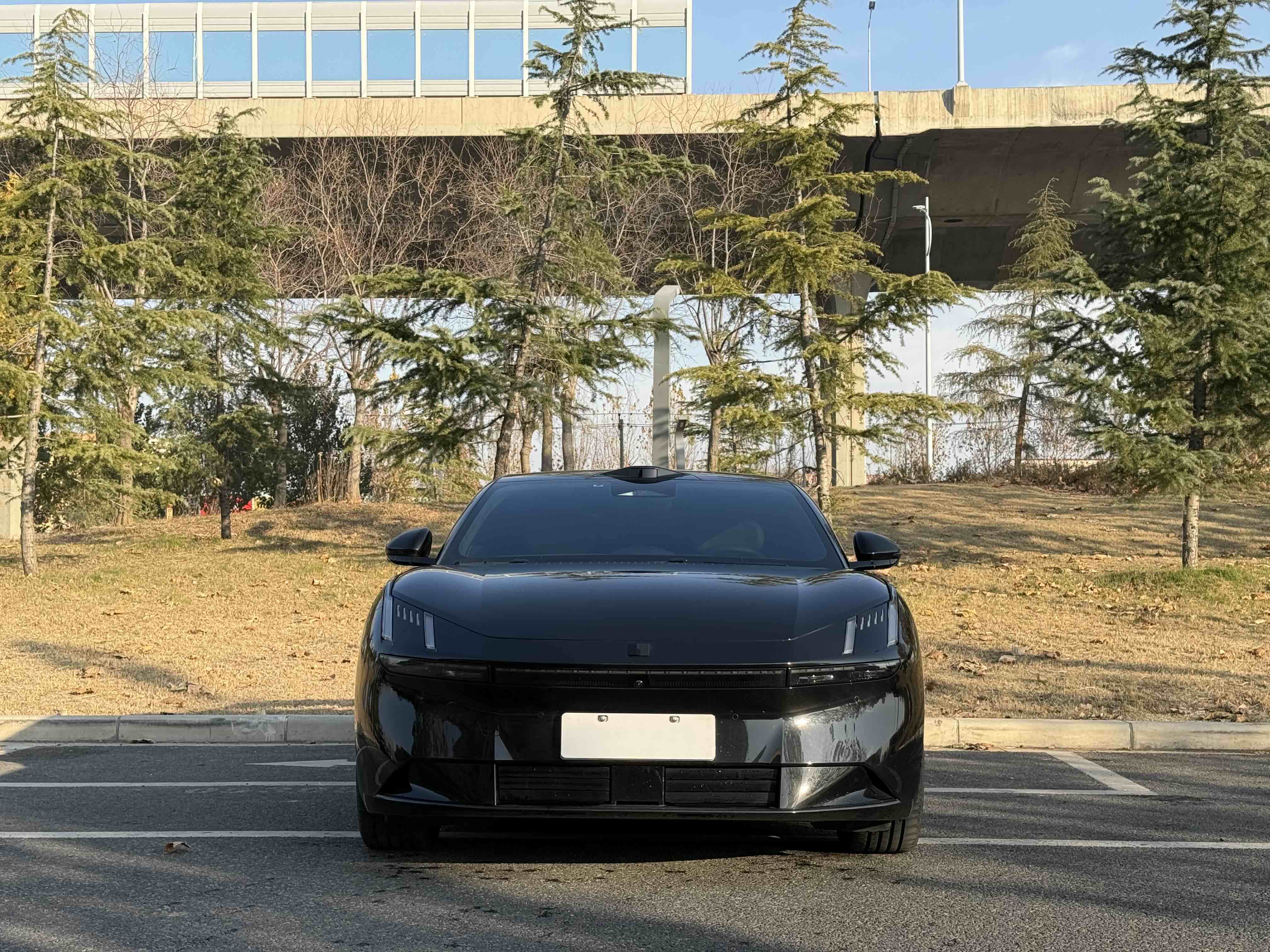 Lynk & Co 2024 car image #2