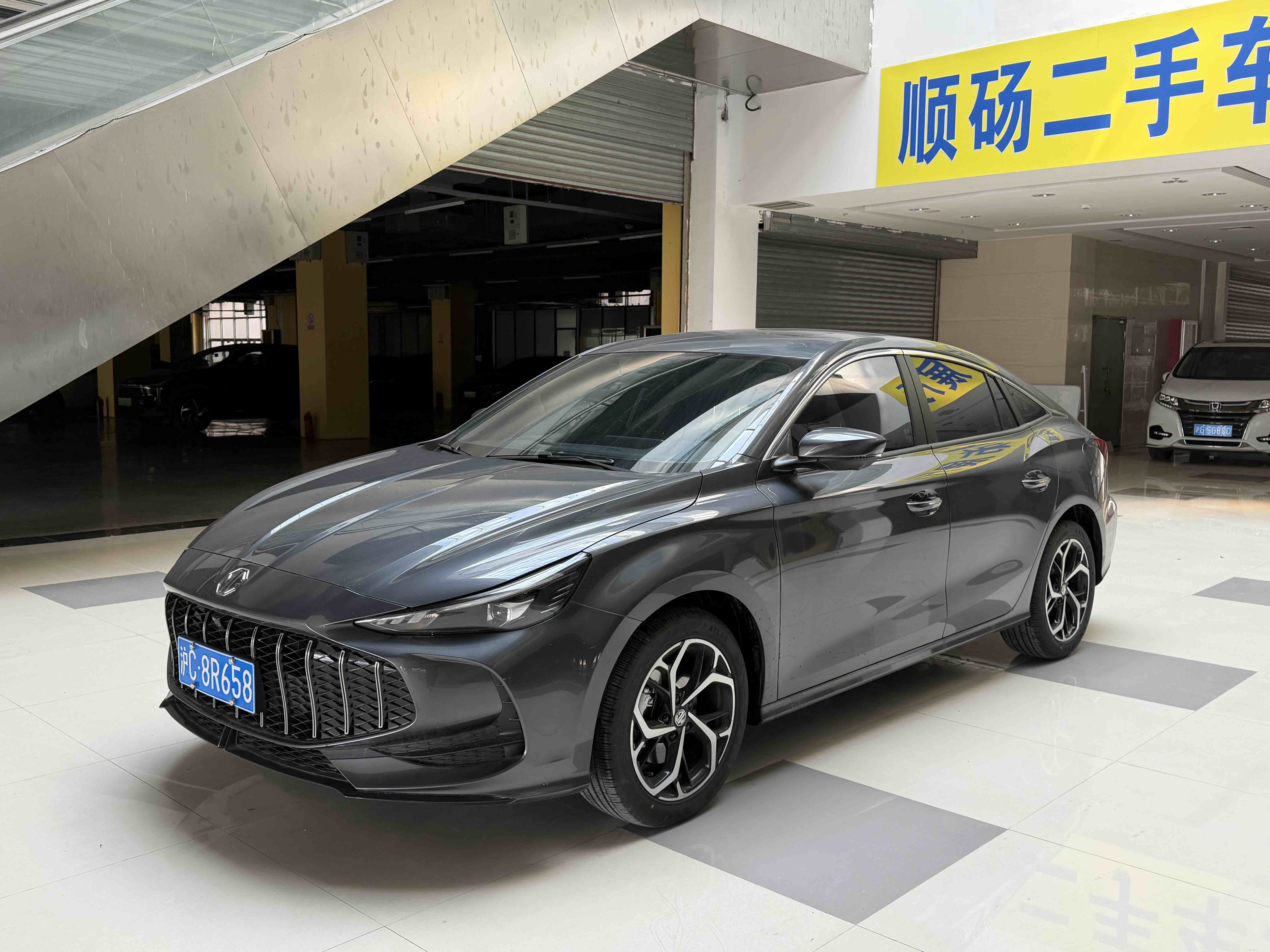 5 2025 #2 5 2025 car image #2