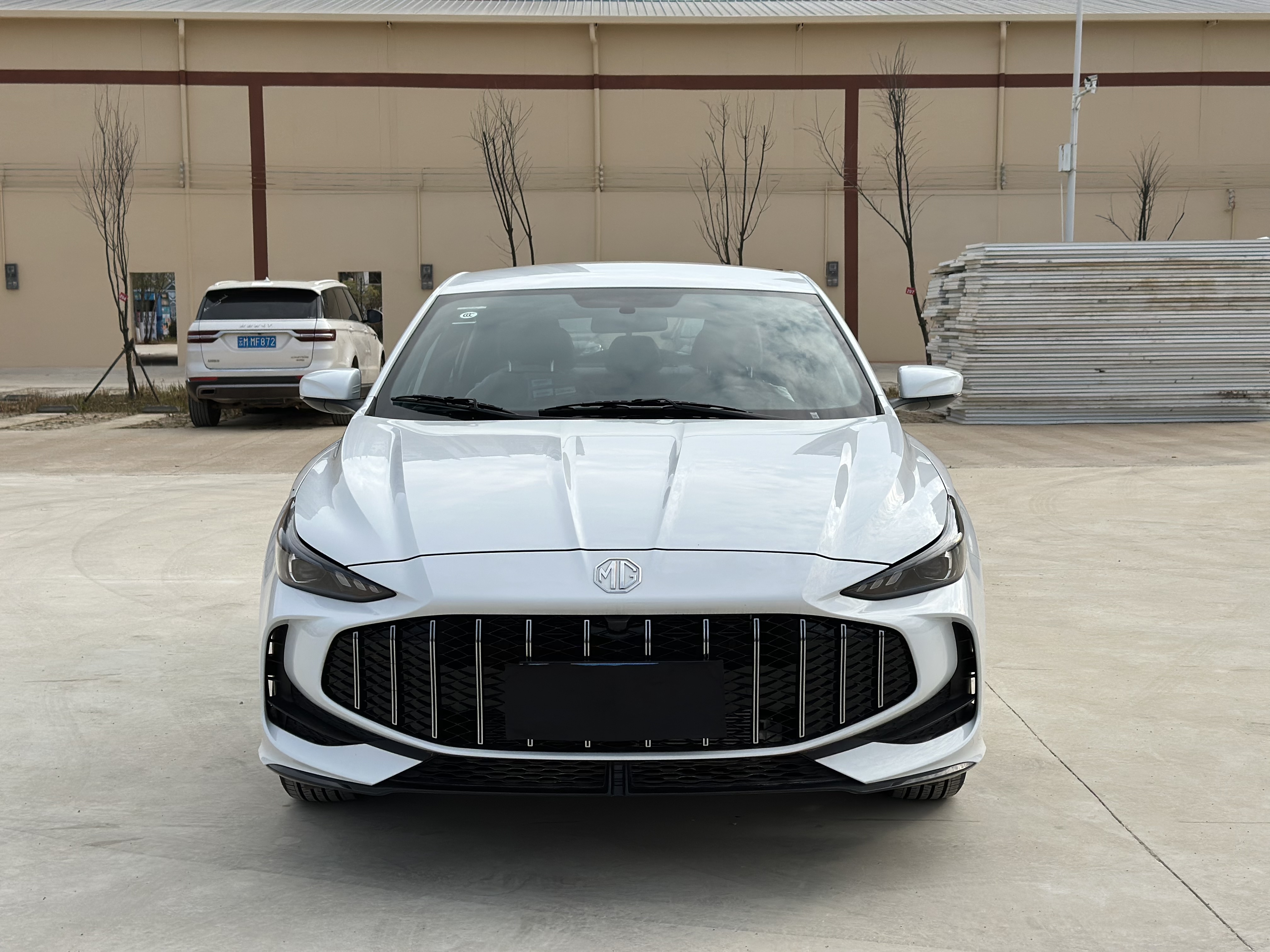 5 2025 #2 5 2025 imagem de carro #2