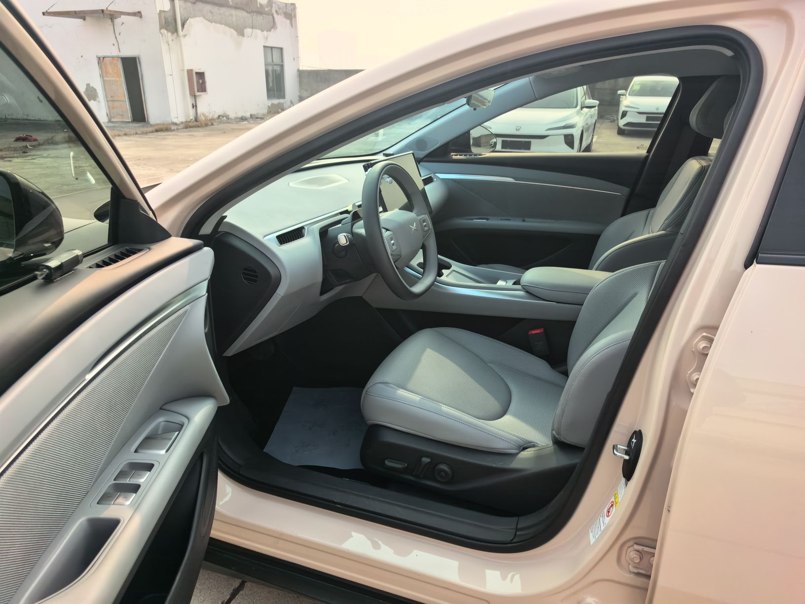 Xpeng MONA M03 2024 #2 Xpeng MONA M03 2024 immagine di auto #2