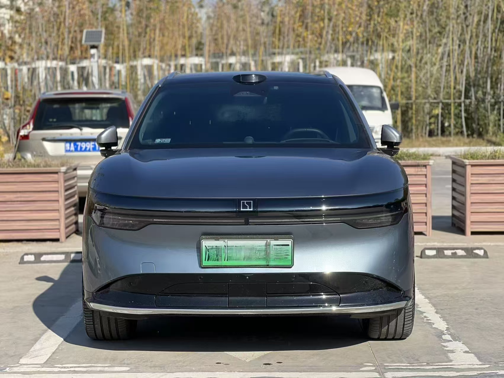 Zeekr 7X 2025 car image #2