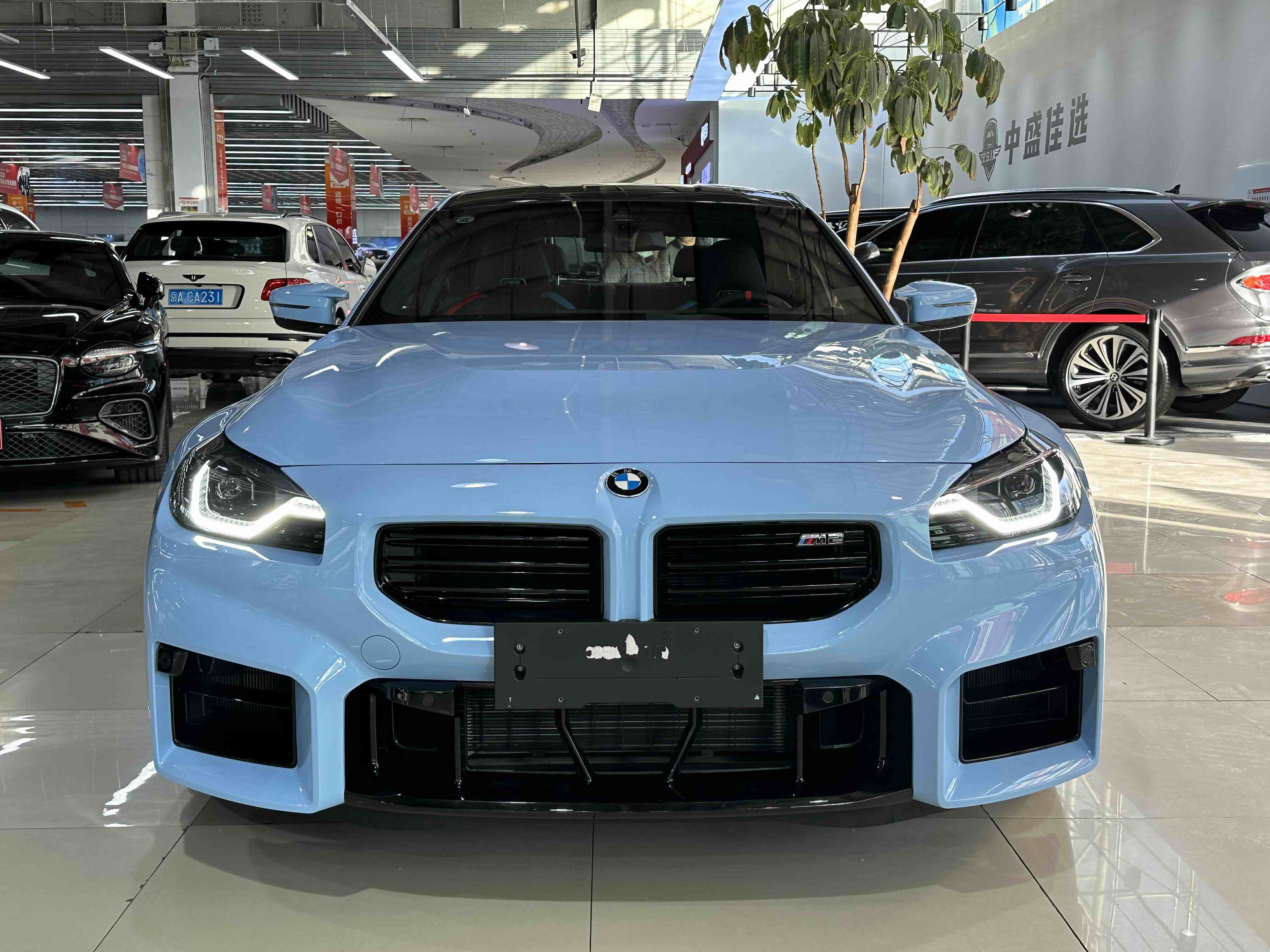BMW M2 2025 #2 BMW M2 2025 car image #2