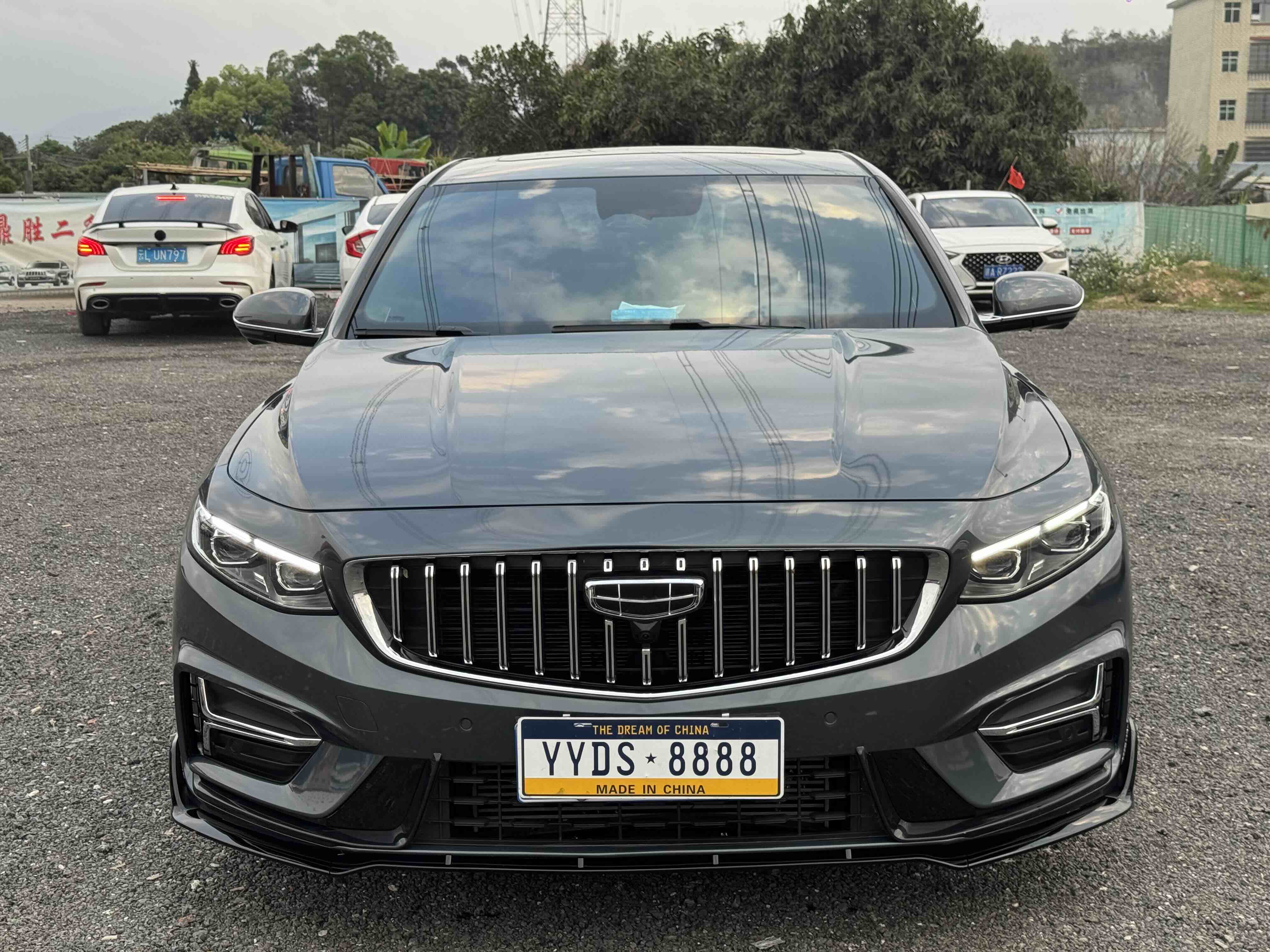 Preface 2024 immagine di auto #2