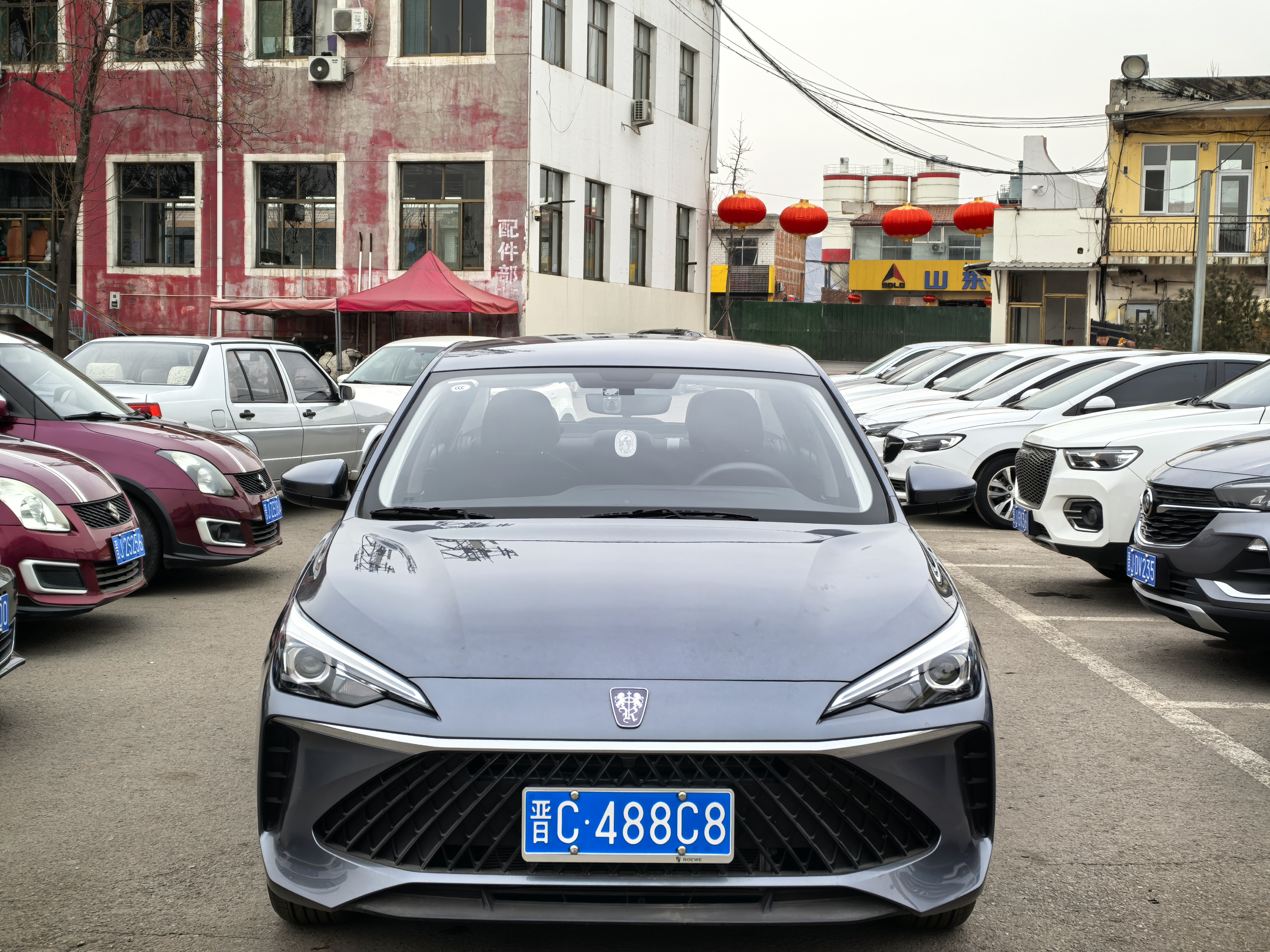 Roewe i5 2025 #2 Roewe i5 2025 car image #2