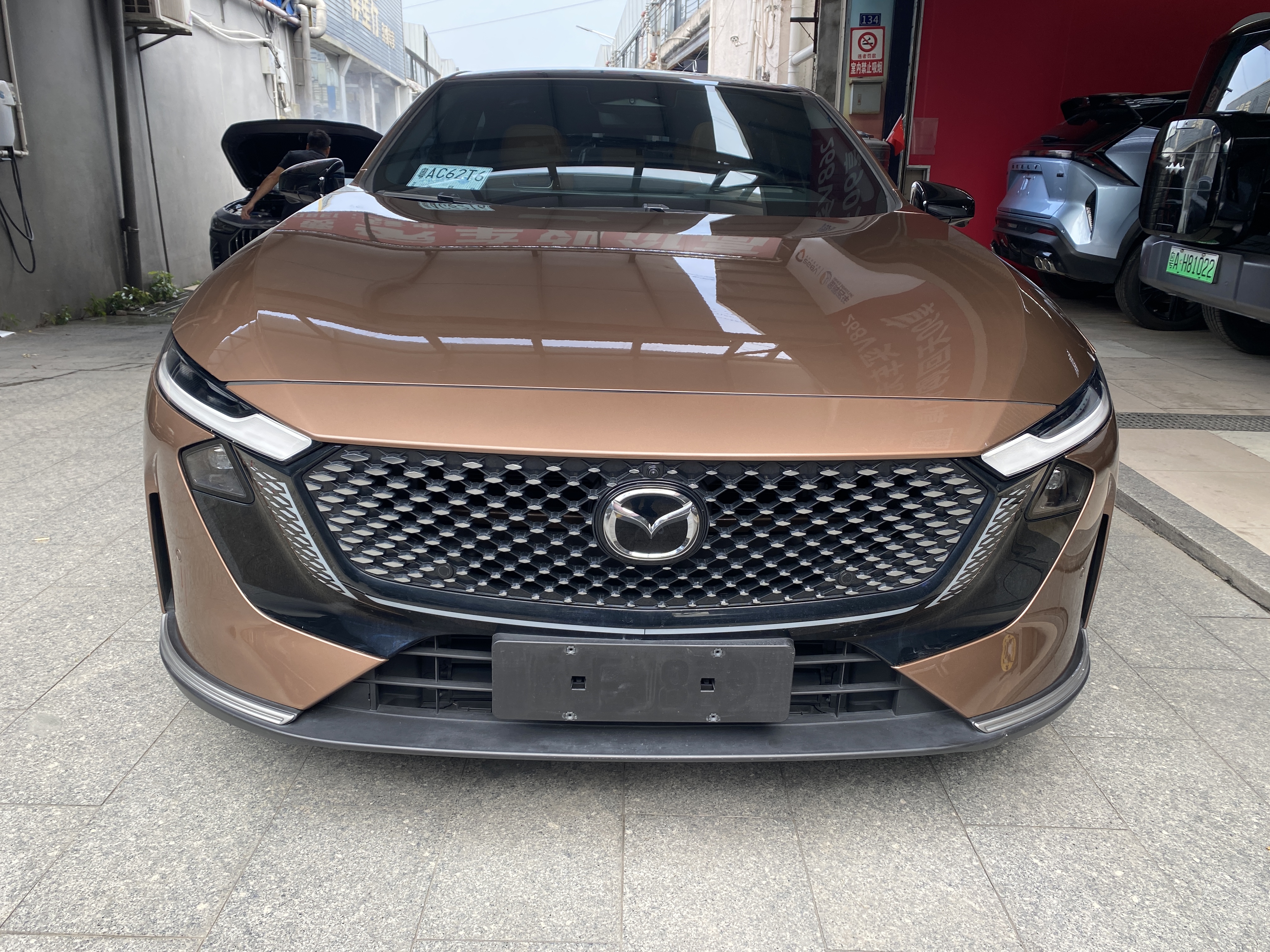 Mazda EZ-6 2024 صورة سيارة #2