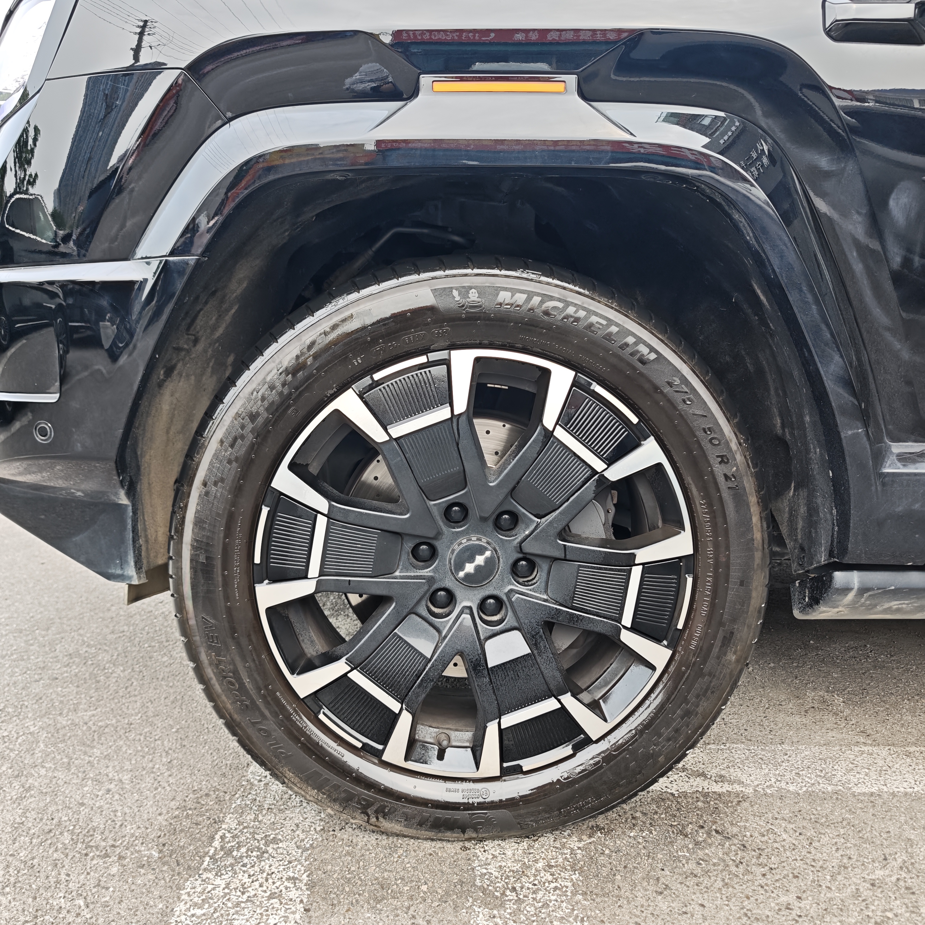 FangChengBao Leopard 8 2024 #2 FangChengBao Leopard 8 2024 car image #2