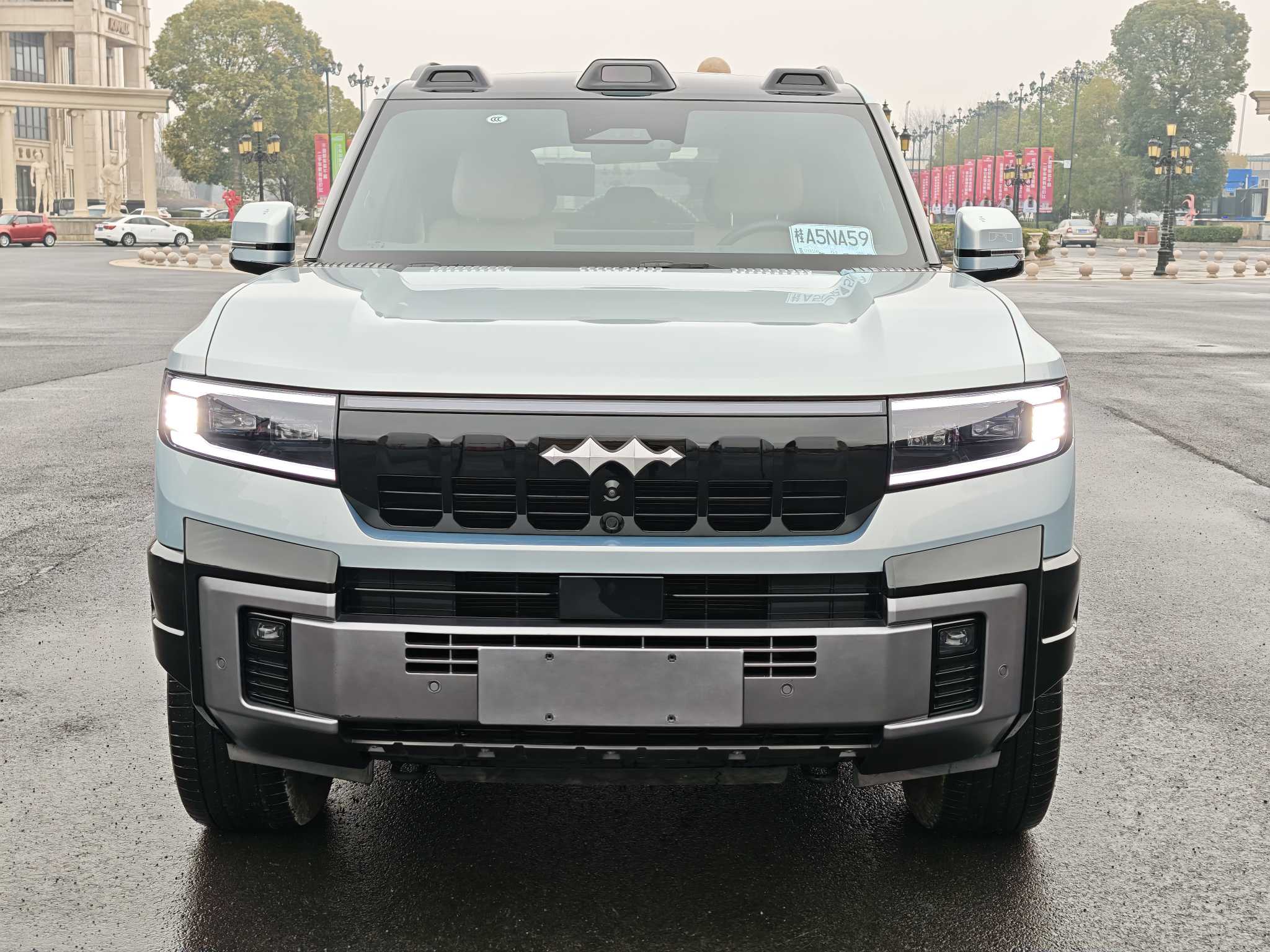 FangChengBao Leopard 8 2024 #2 FangChengBao Leopard 8 2024 car image #2