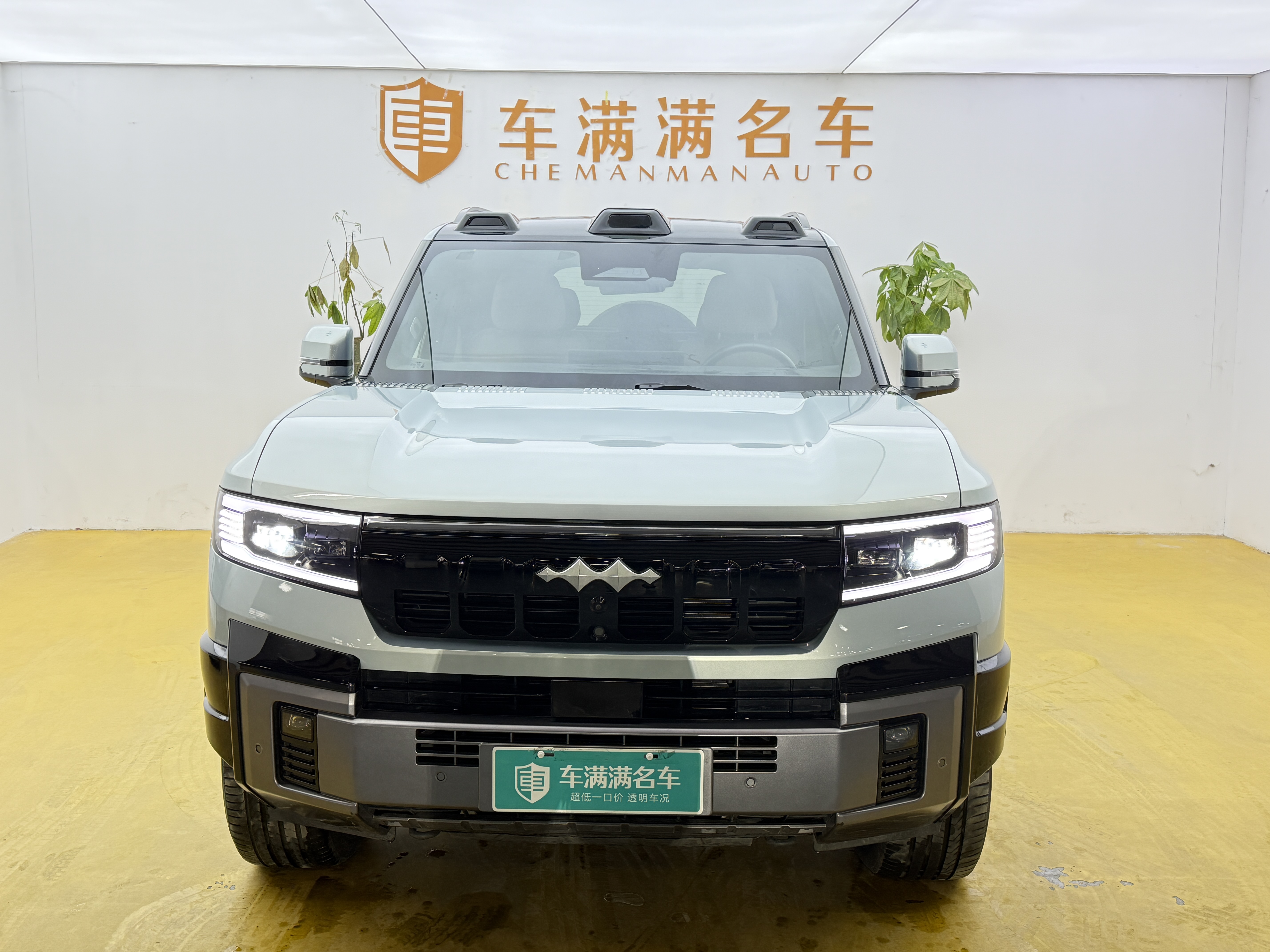 FangChengBao Leopard 8 2026 #2 FangChengBao Leopard 8 2026 car image #2