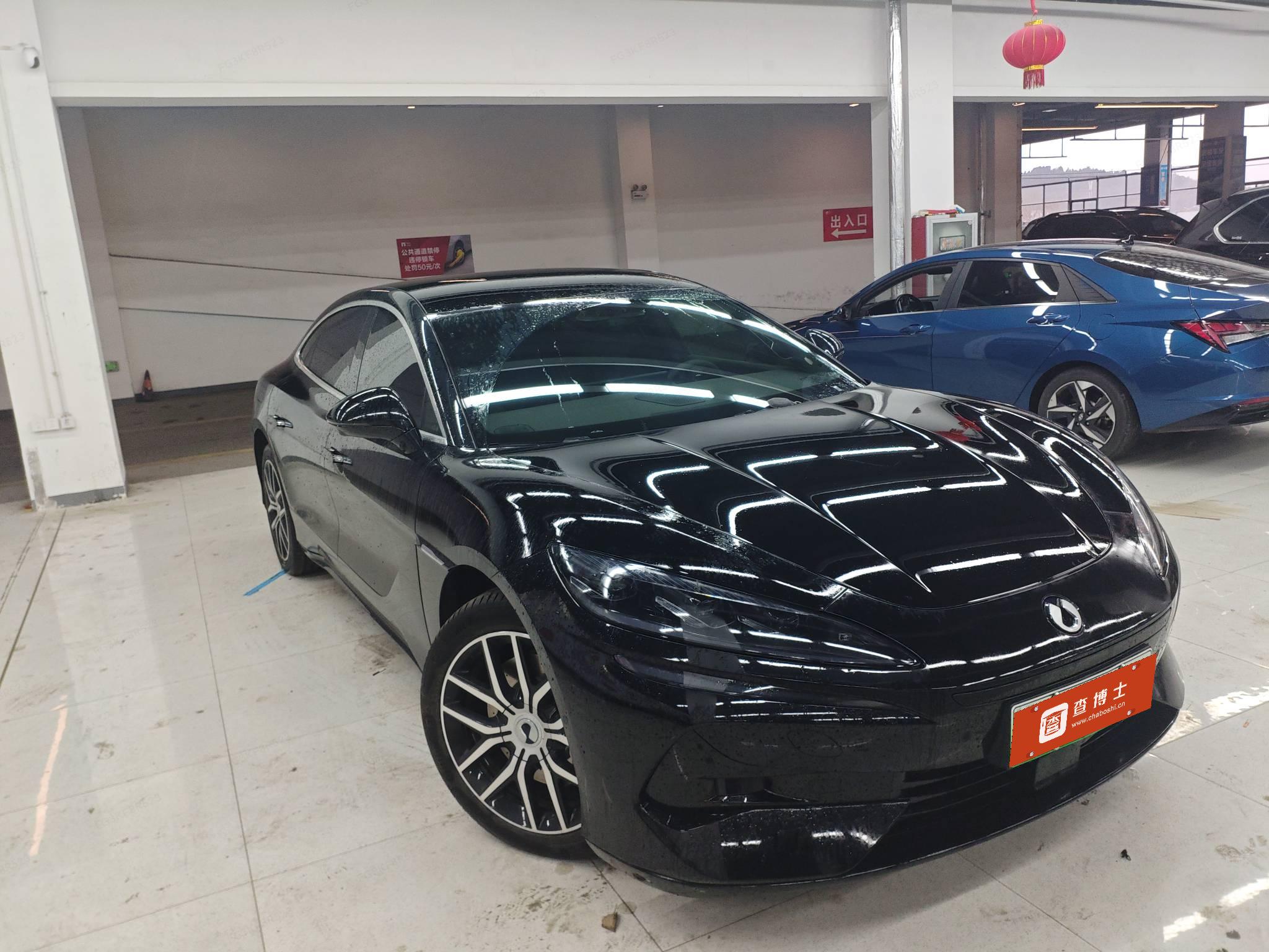 Denza Z9 2025 #2 Denza Z9 2025 car image #2