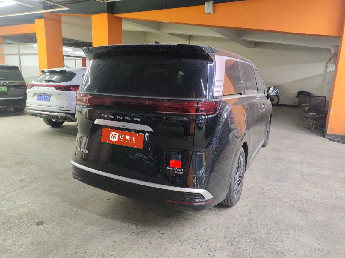 Denza D9 2025 صورة سيارة #2