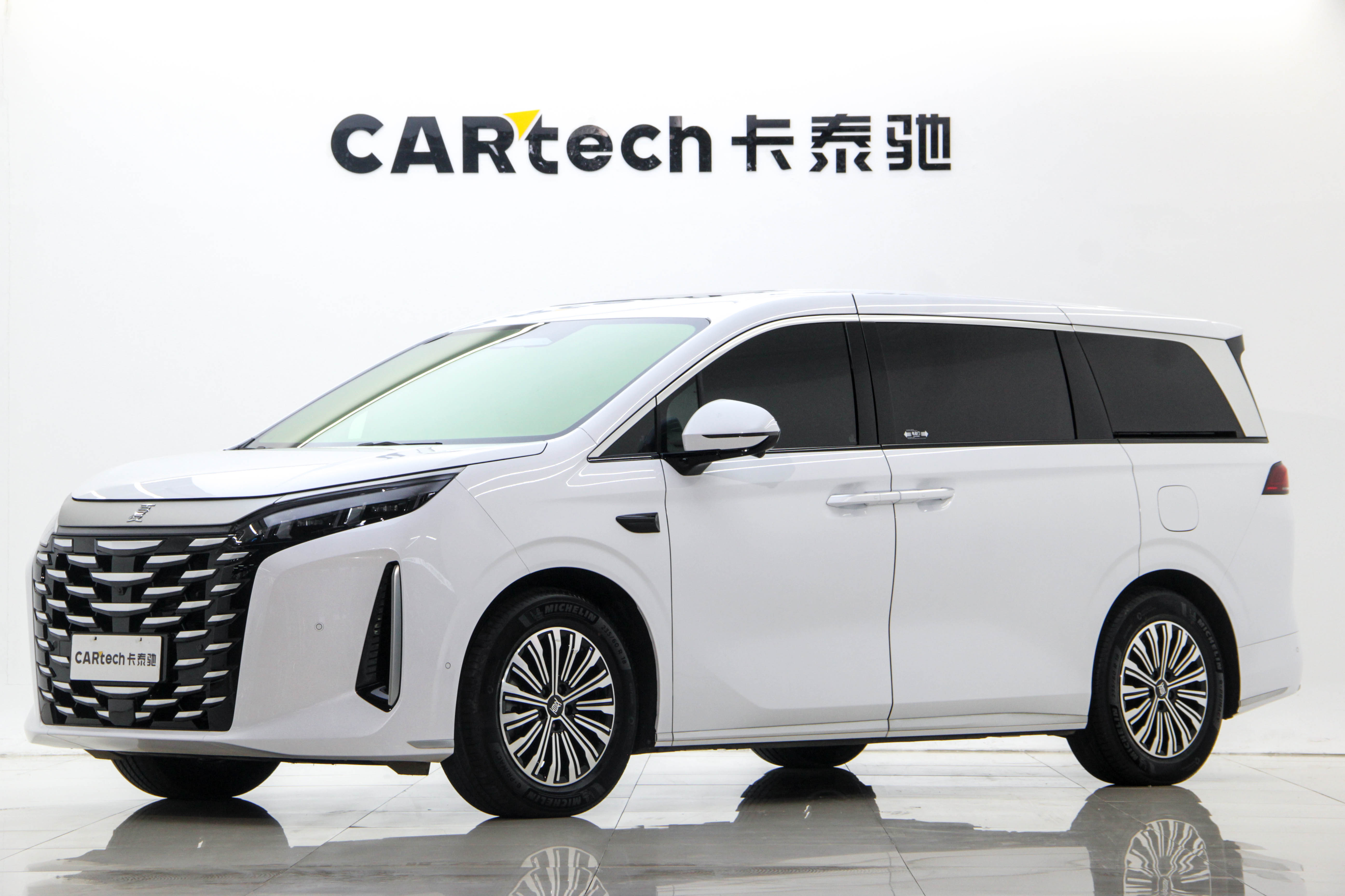 BYD Xia 2025 #2 BYD Xia 2025 immagine di auto #2