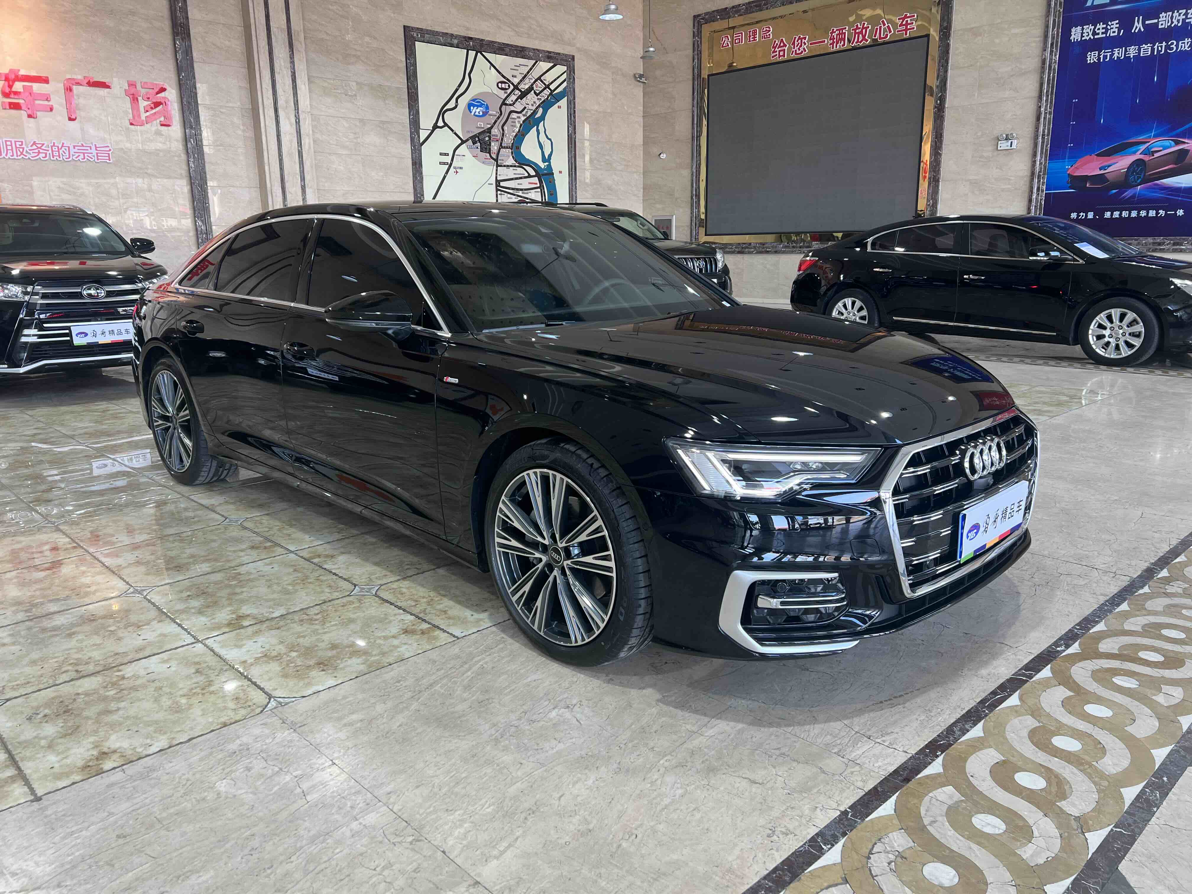 Audi A6L 2025 car image #2