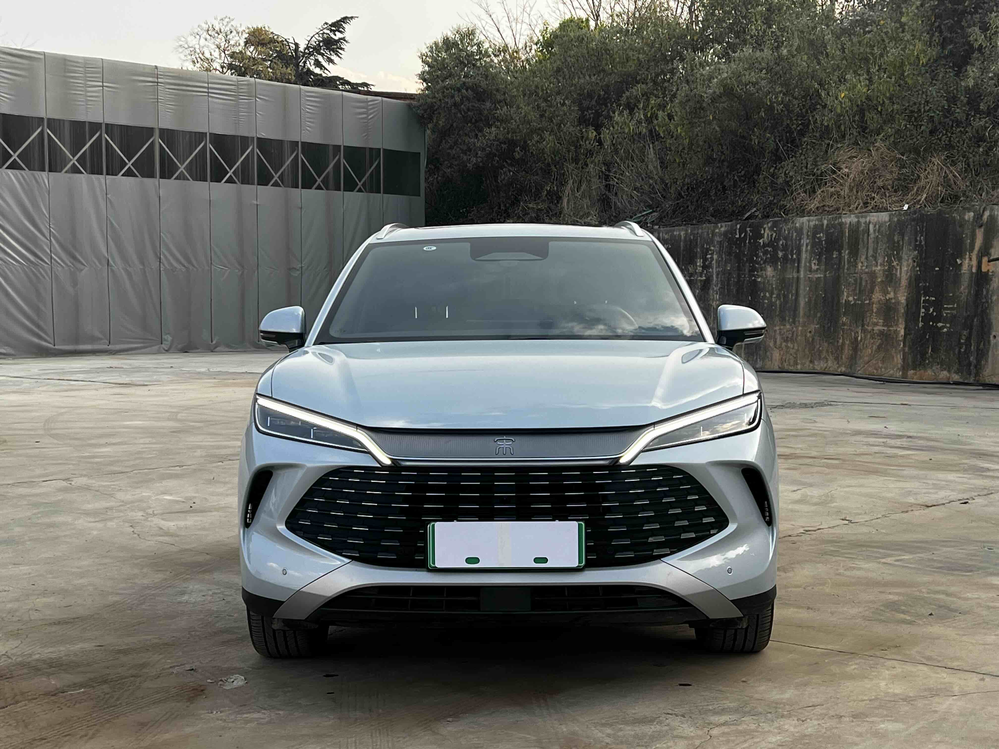 BYD SongL DM-i 2025 car image #2