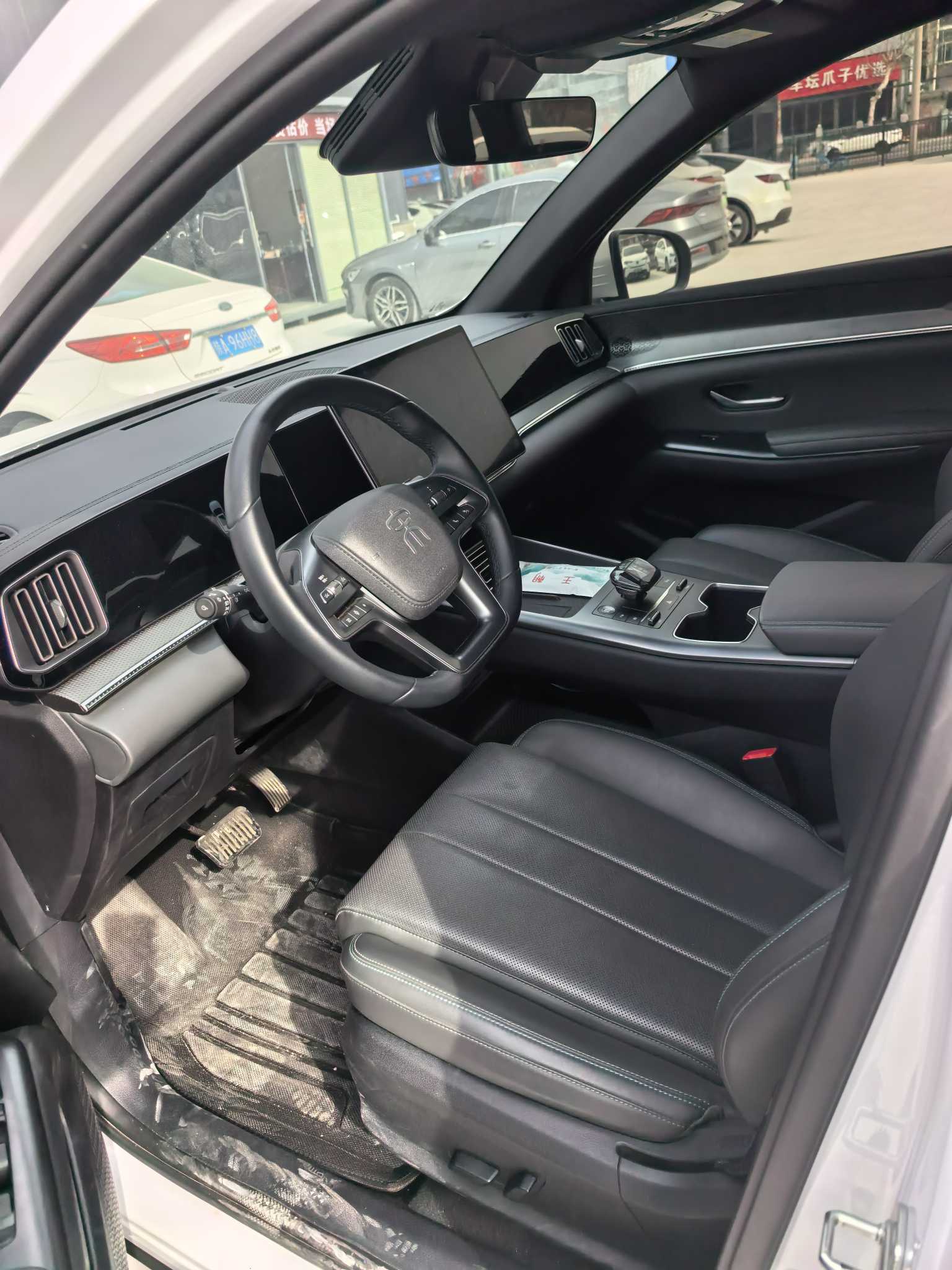 BYD Song Pro New Energy 2025 #2 BYD Song Pro New Energy 2025 car image #2