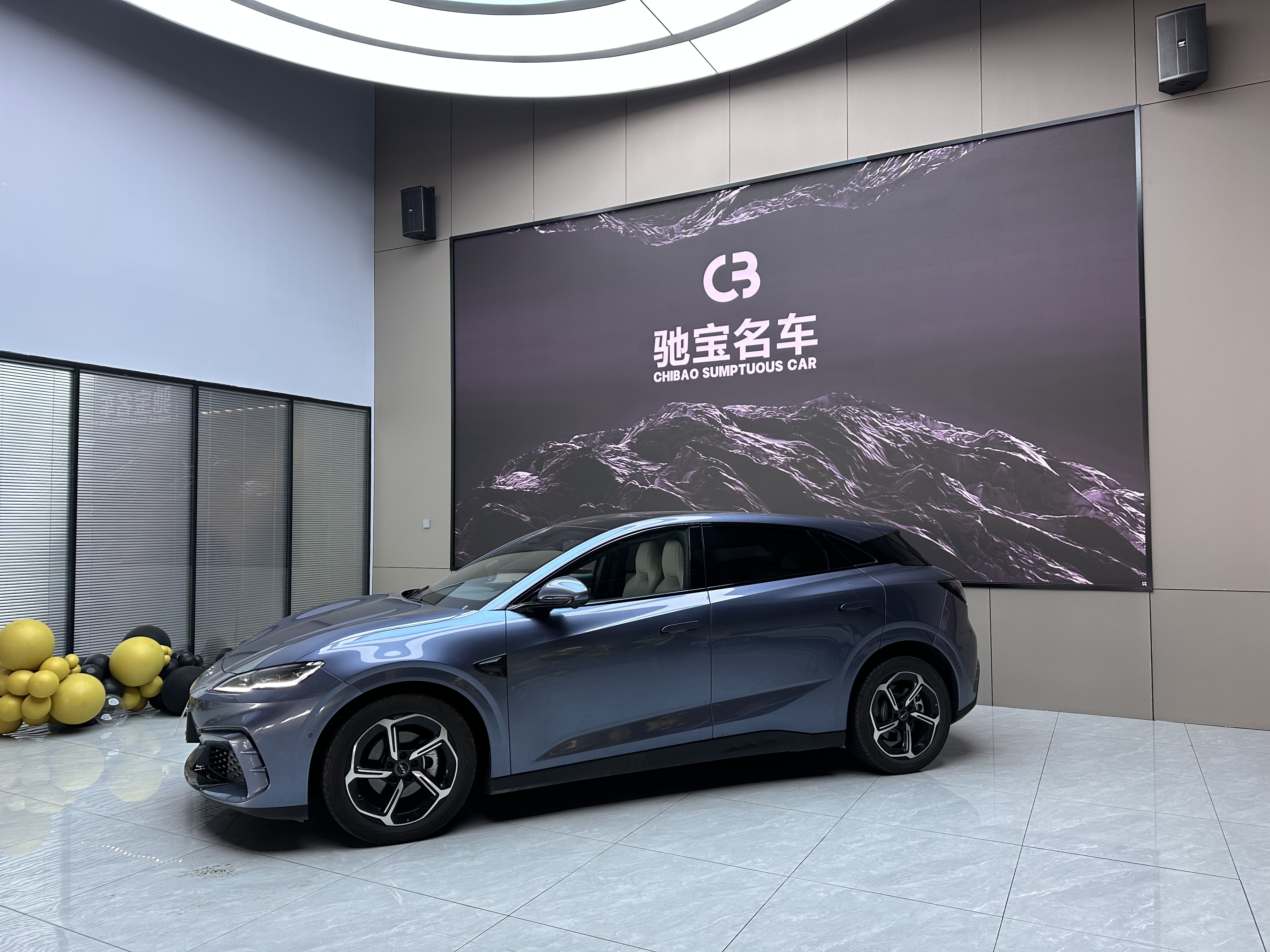 BYD Seal 06GT 2025 car image #2