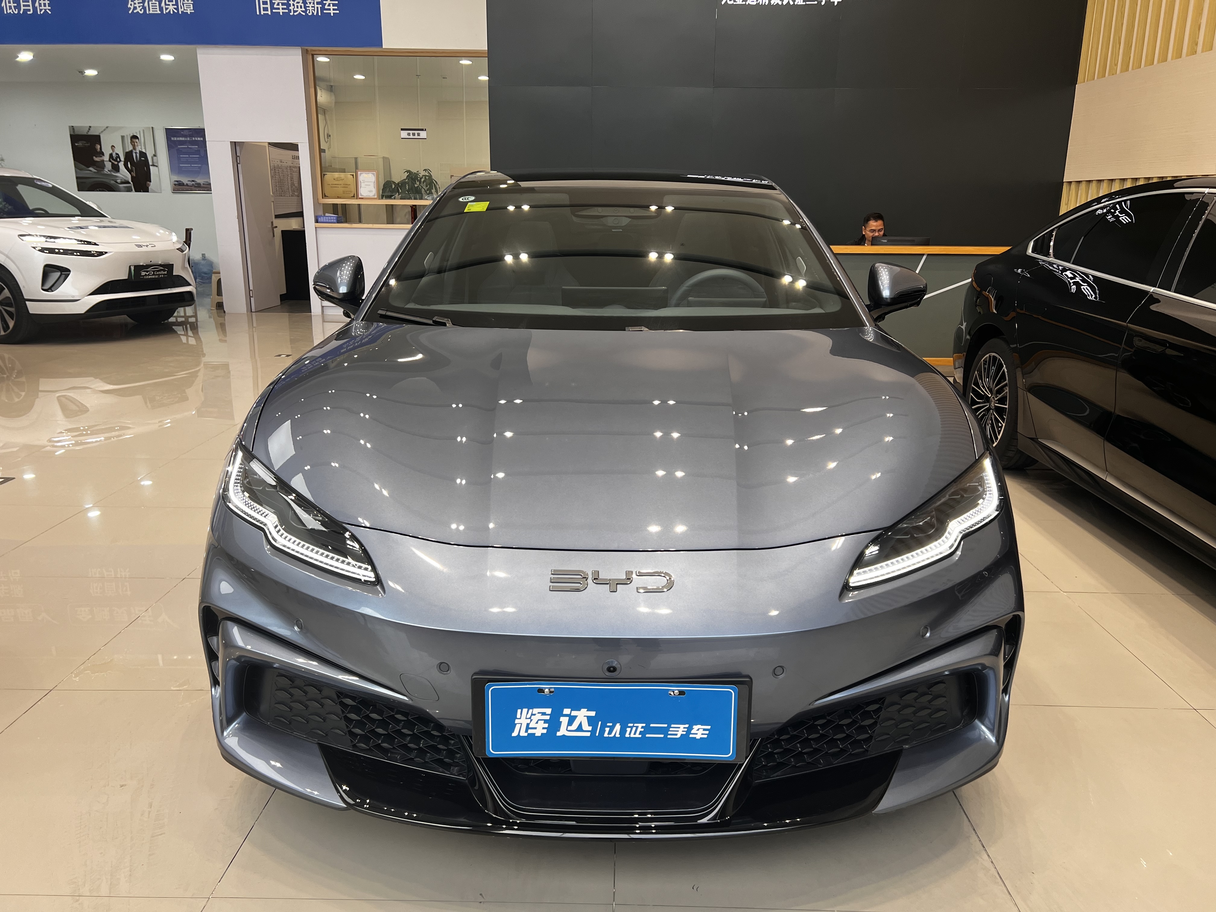 BYD Seal 06GT 2025 car image #2