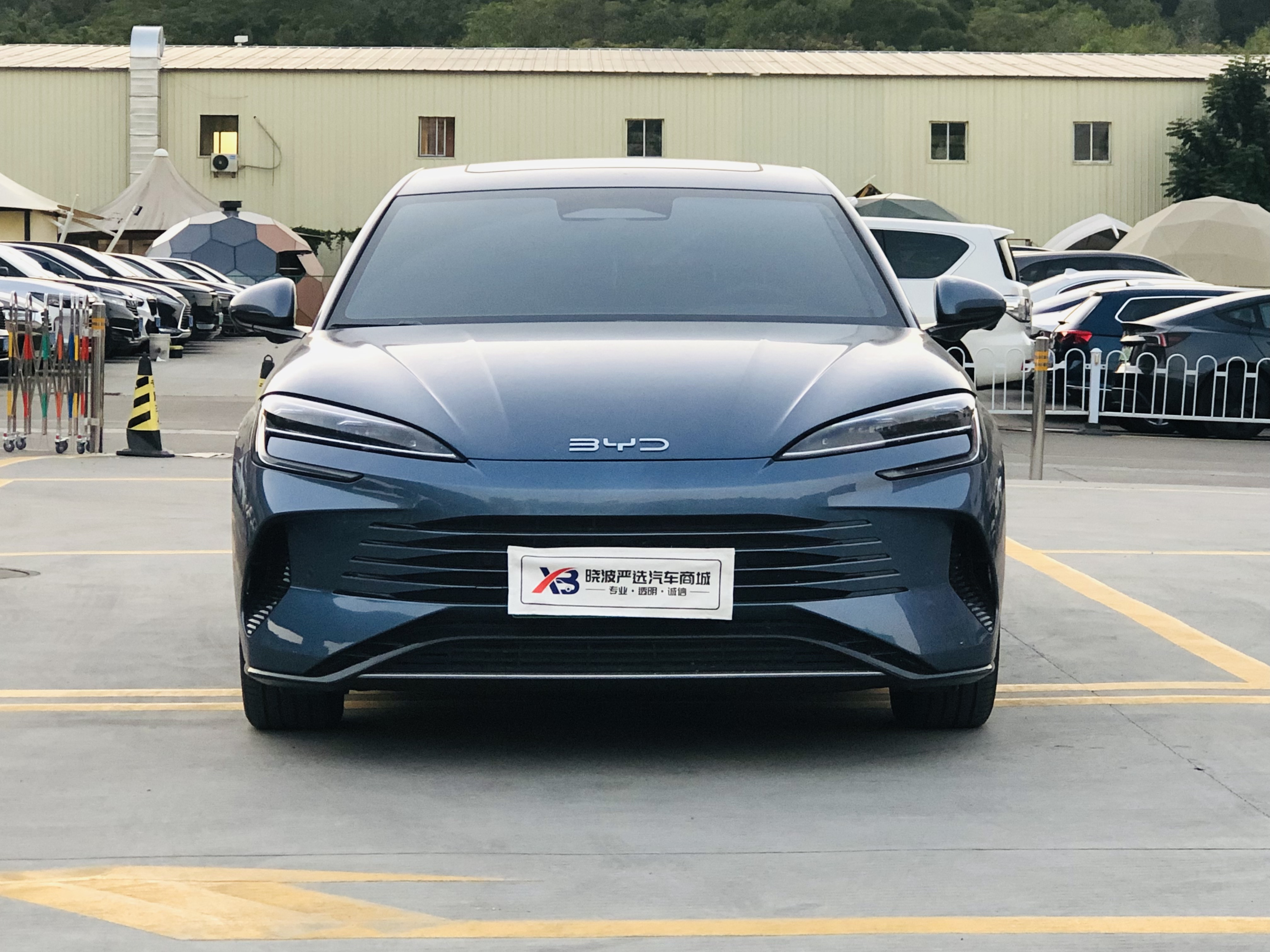 BYD Seal 07 DM-i 2025 car image #2