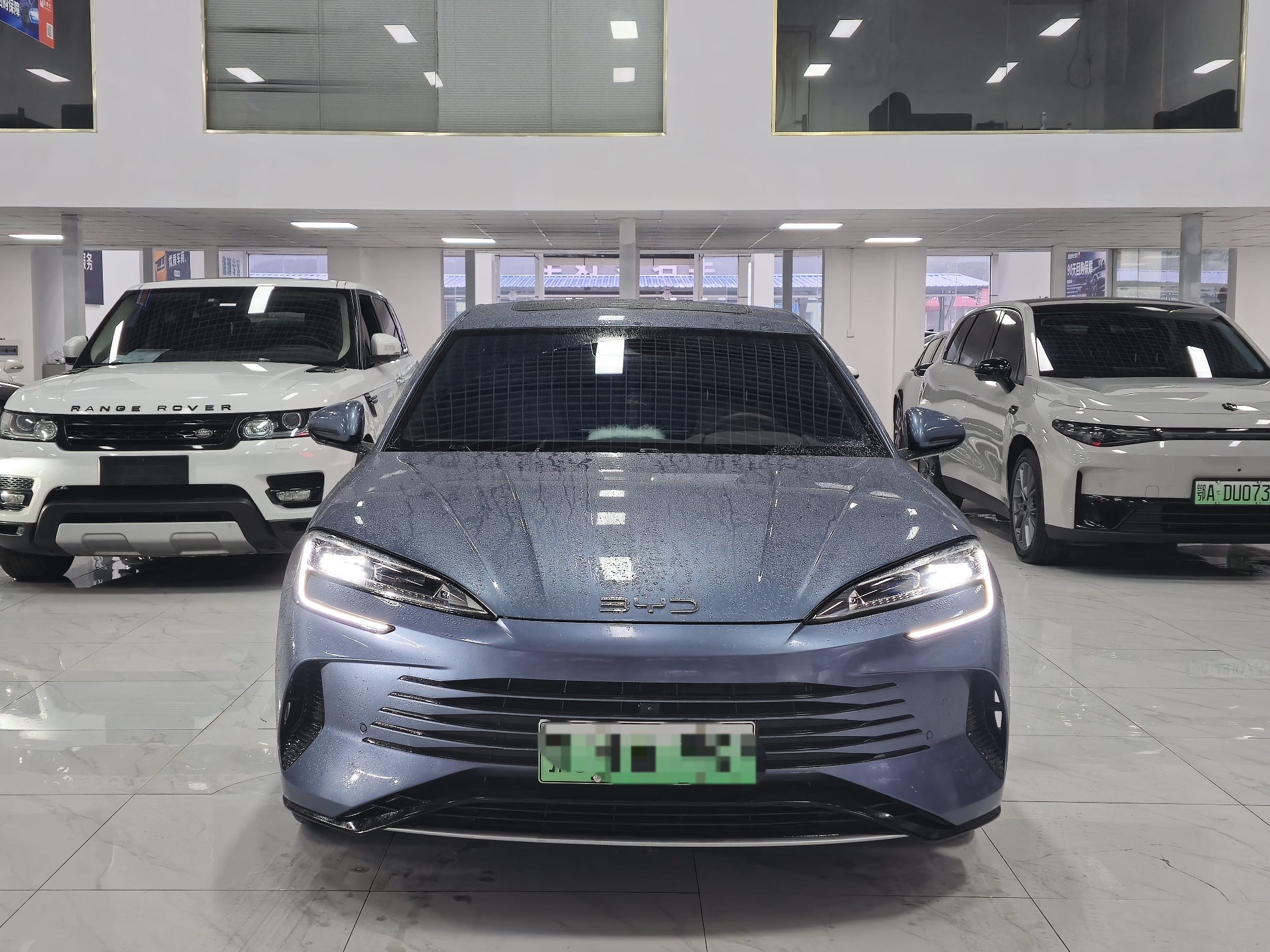 BYD Seal 07 DM-i 2025 car image #2