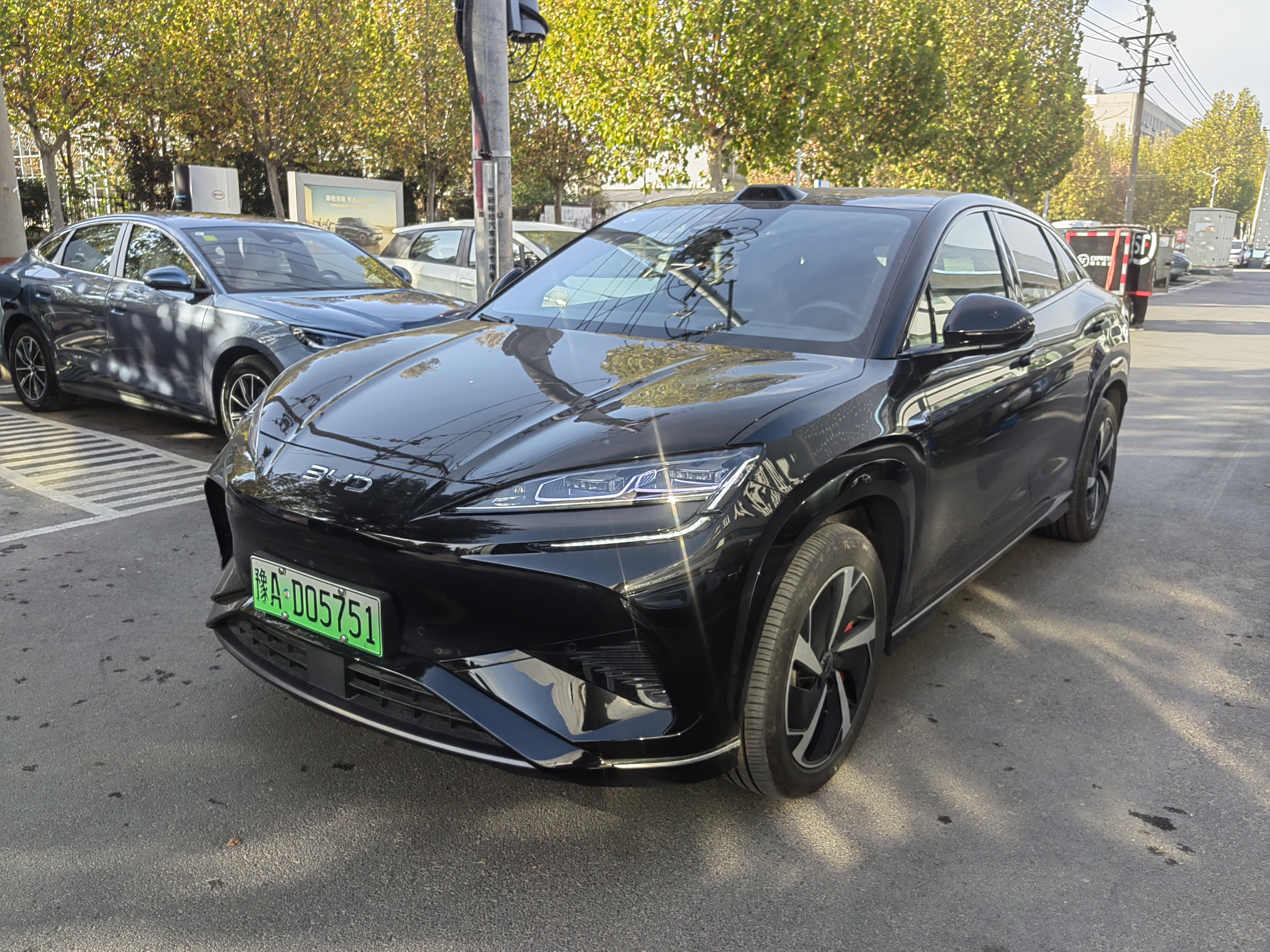 BYD Sea Lion 07 EV 2025 #2 BYD Sea Lion 07 EV 2025 car image #2