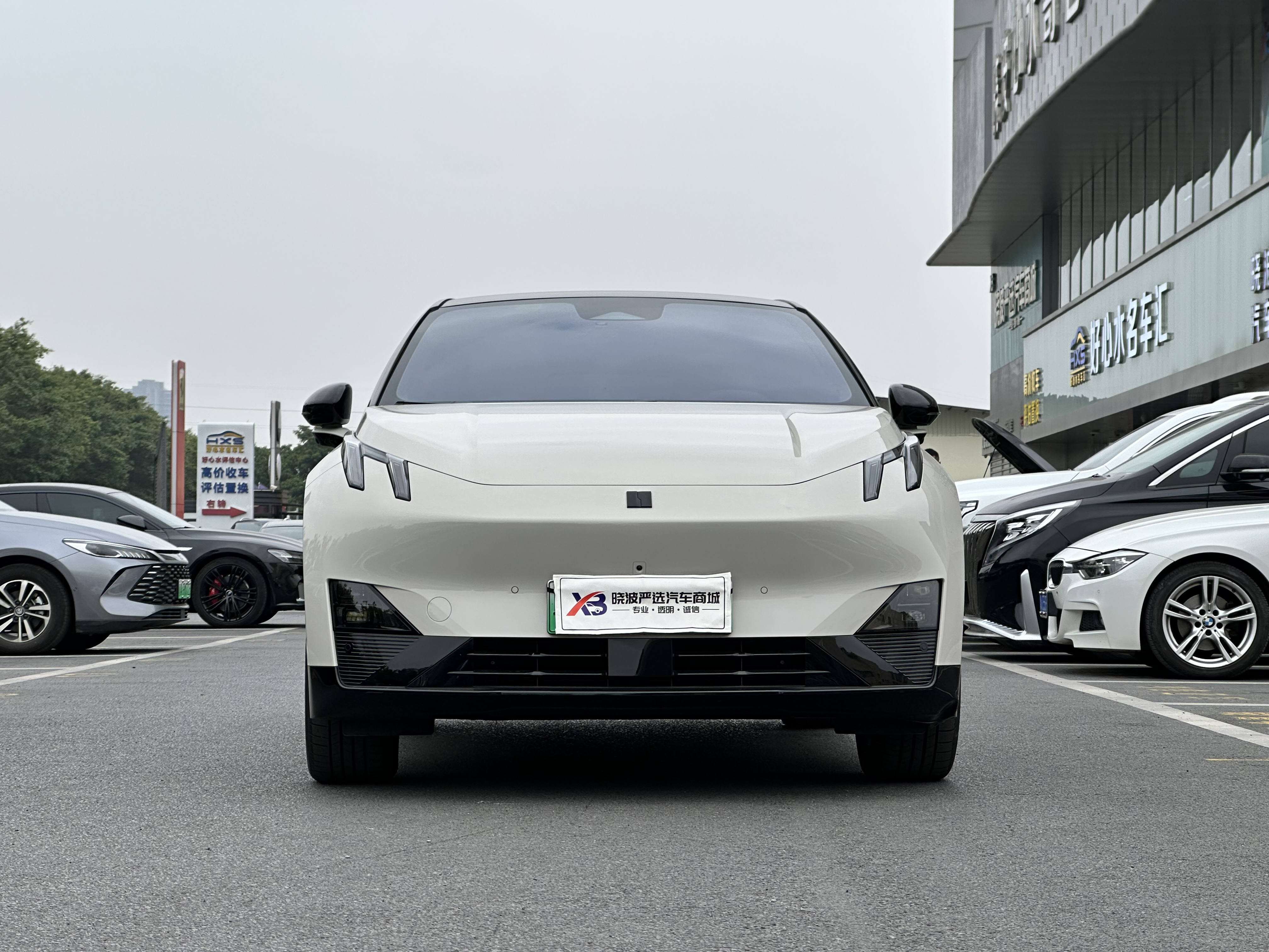 Lynk & Co Z20 2025 car image #2