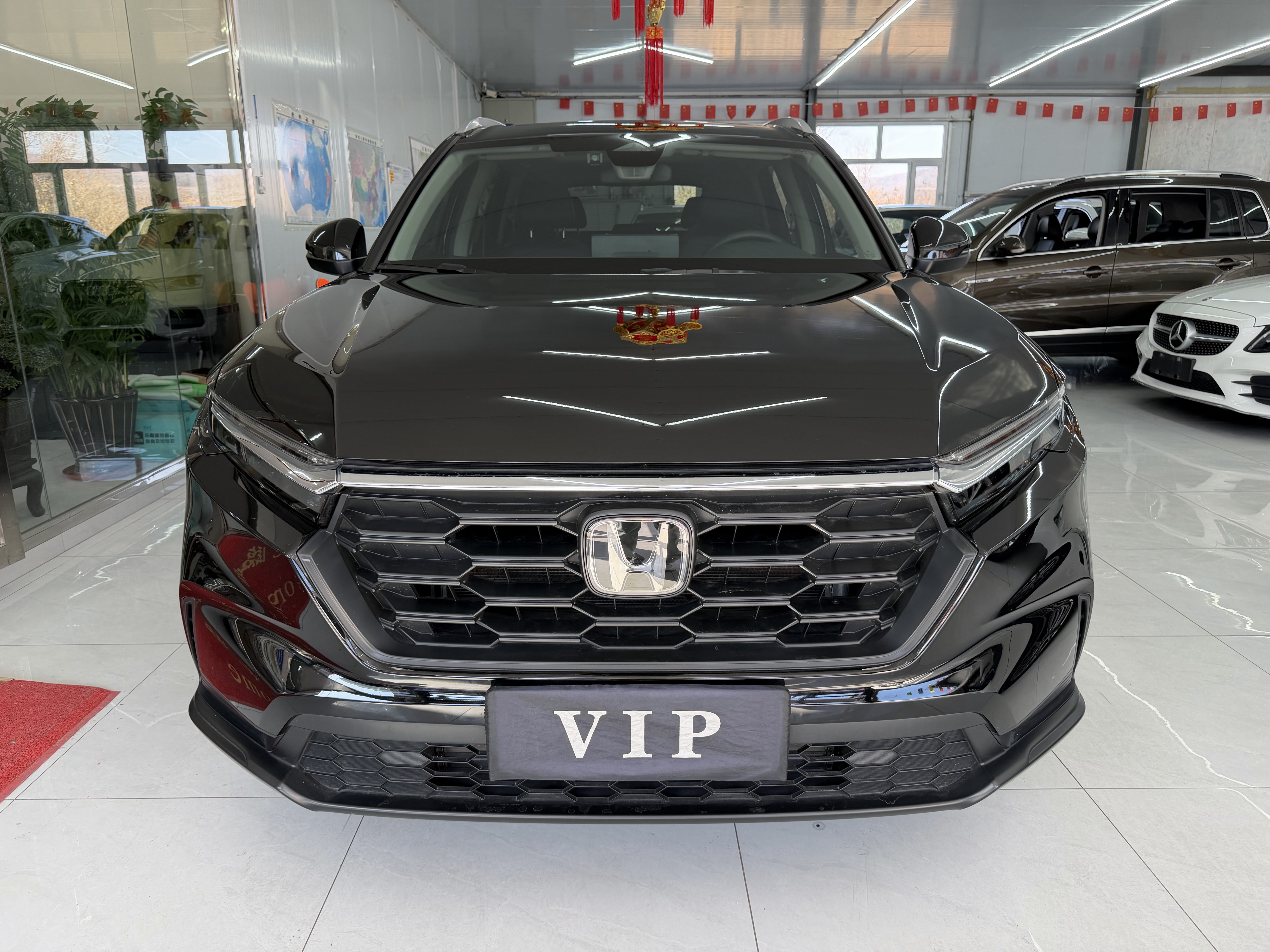 Honda CR-V 2025 car image #2