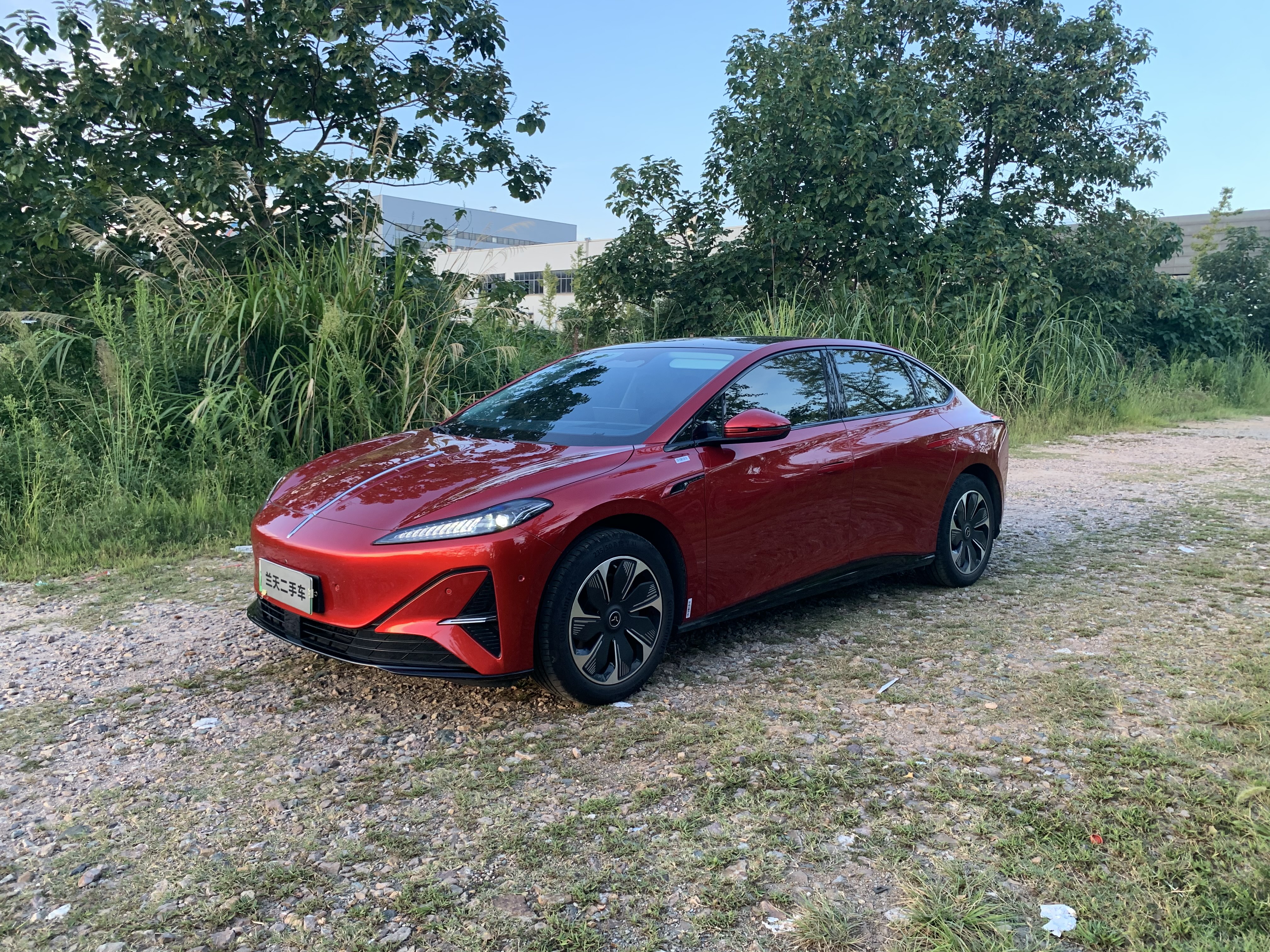 HongQi TianGong 05 2025 #2 HongQi TianGong 05 2025 car image #2