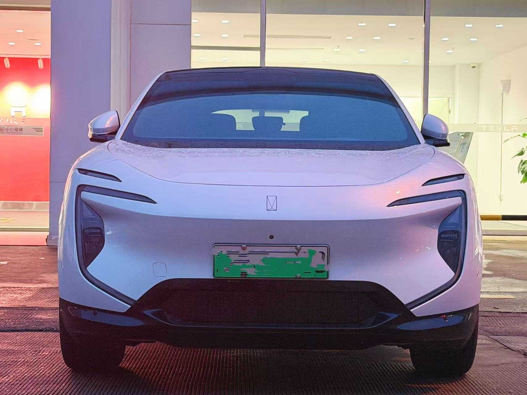 Avatr 07 2025 car image #2