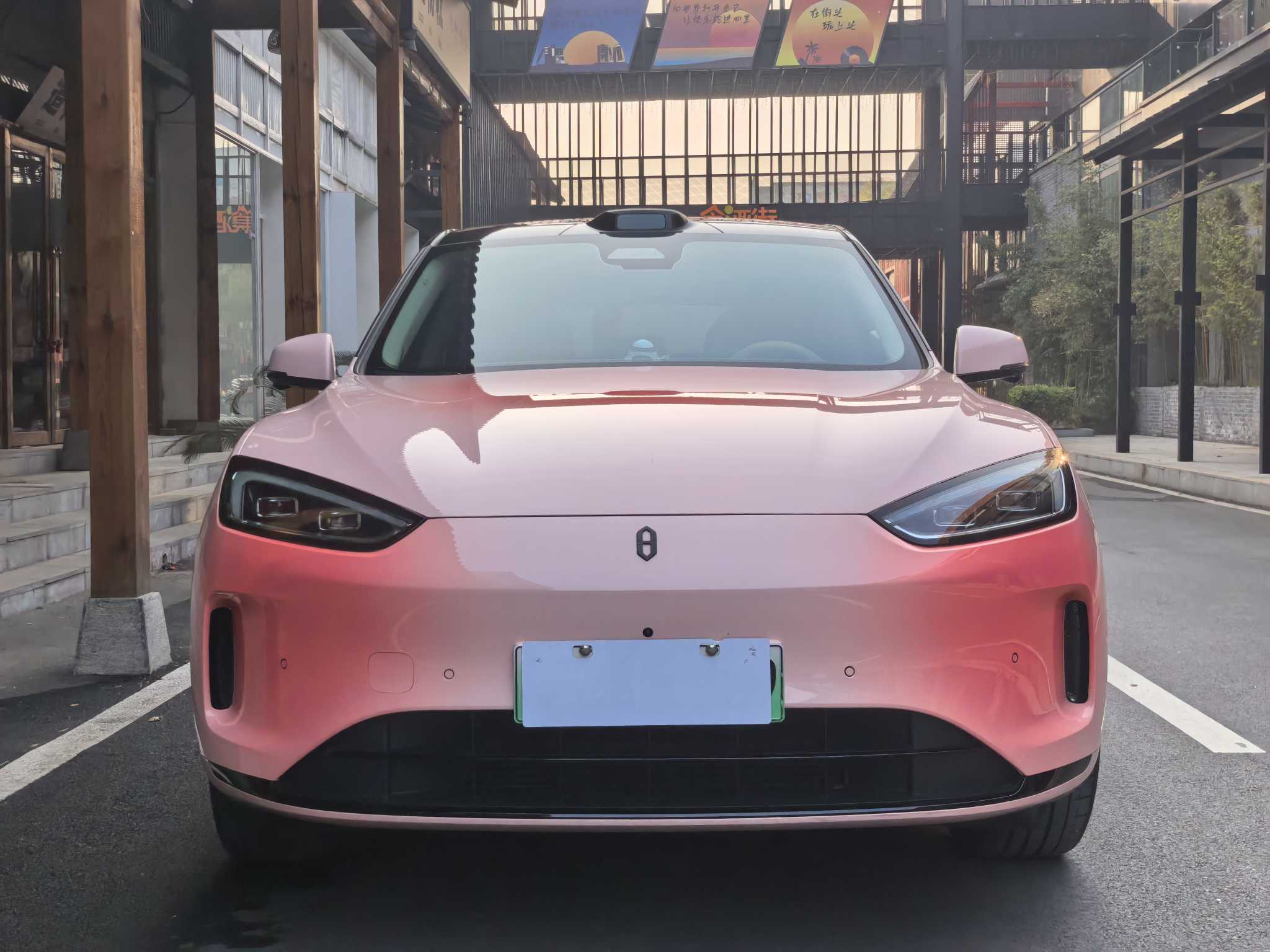 2025 car image #2