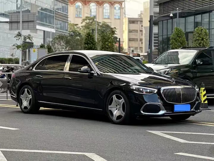 Mercedes-Benz Maybach S Class 2025 car image #2