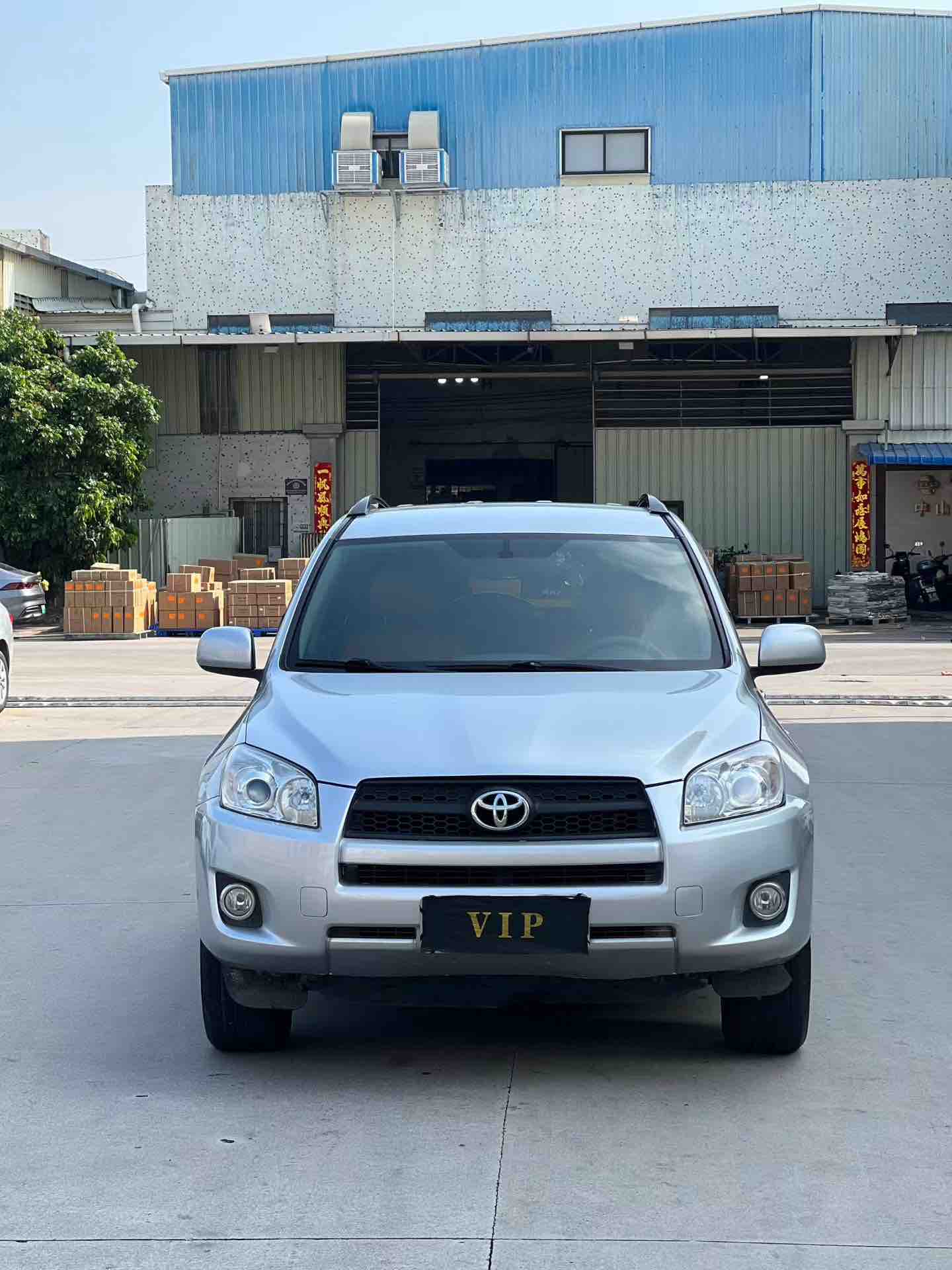 Toyota RAV4 2011 #2 Toyota RAV4 2011 car image #2