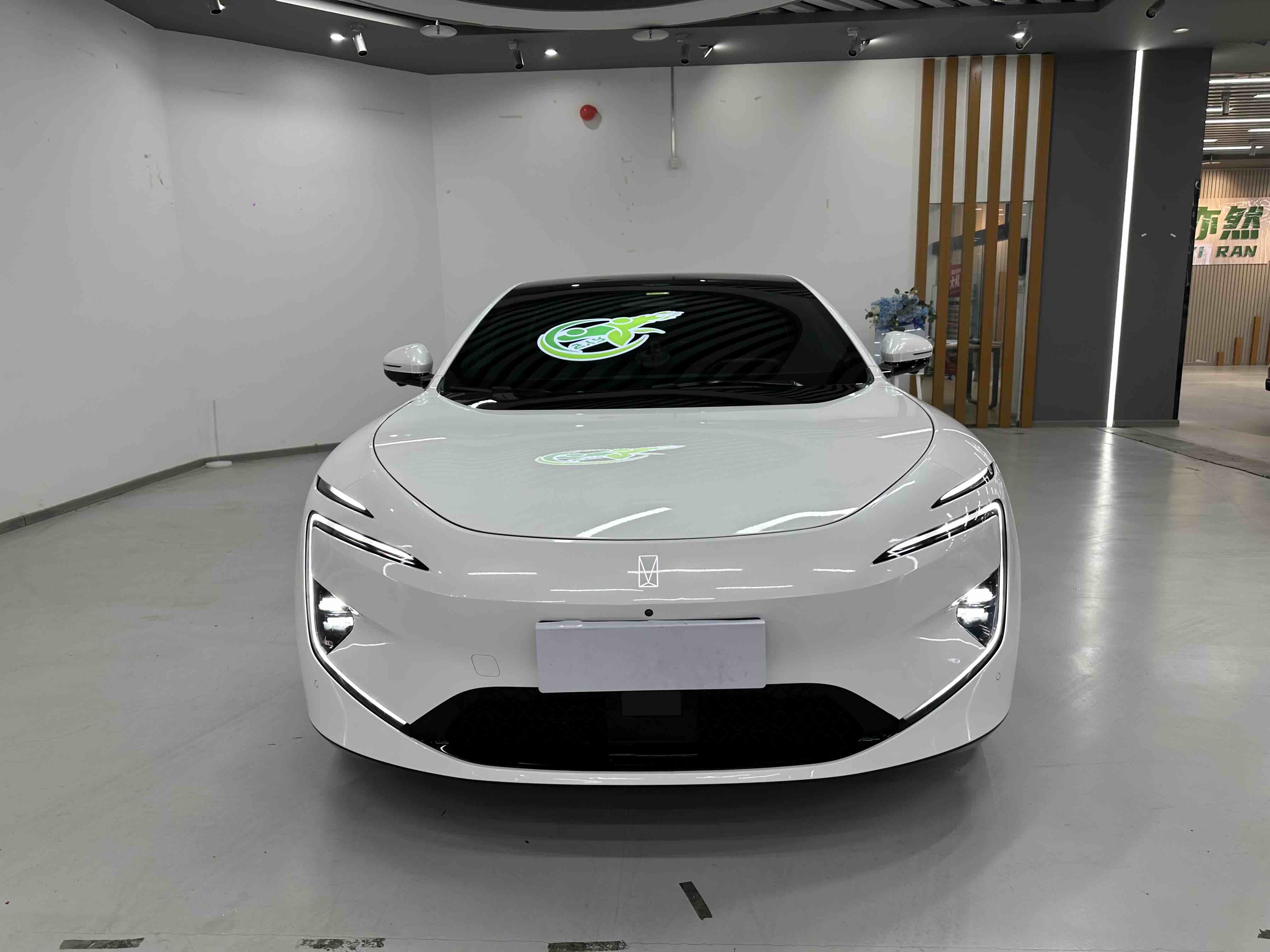 Avatr 12 2025 immagine di auto #2