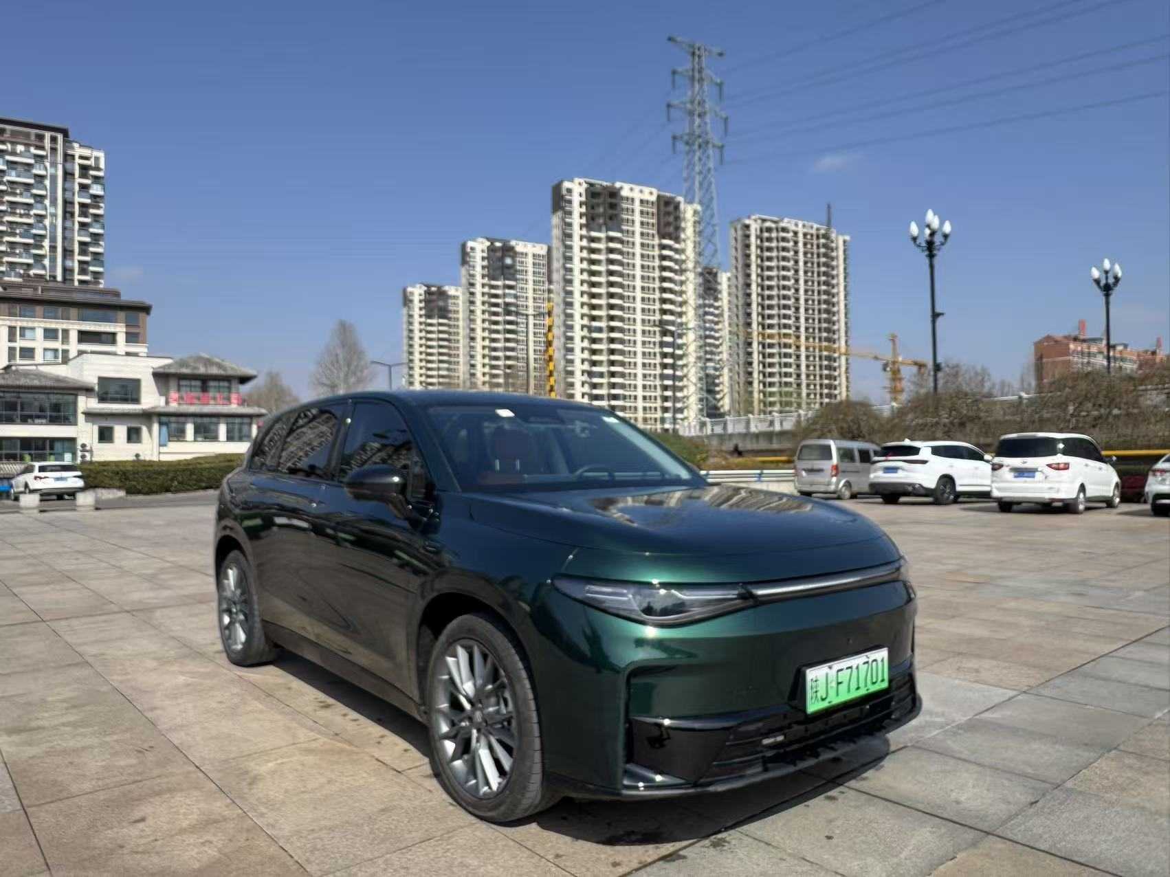 零跑汽车 零跑C10 2025 汽车图片 #2