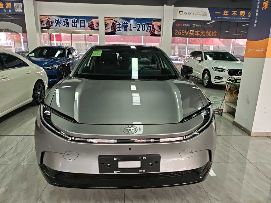 Toyota bZ5 2025 #2 Toyota bZ5 2025 imagen de coche #2