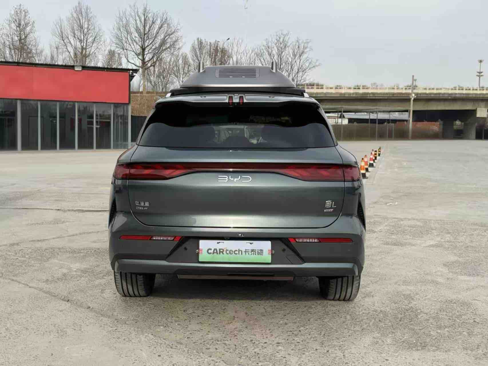 BYD Tang L 2025 immagine di auto #2