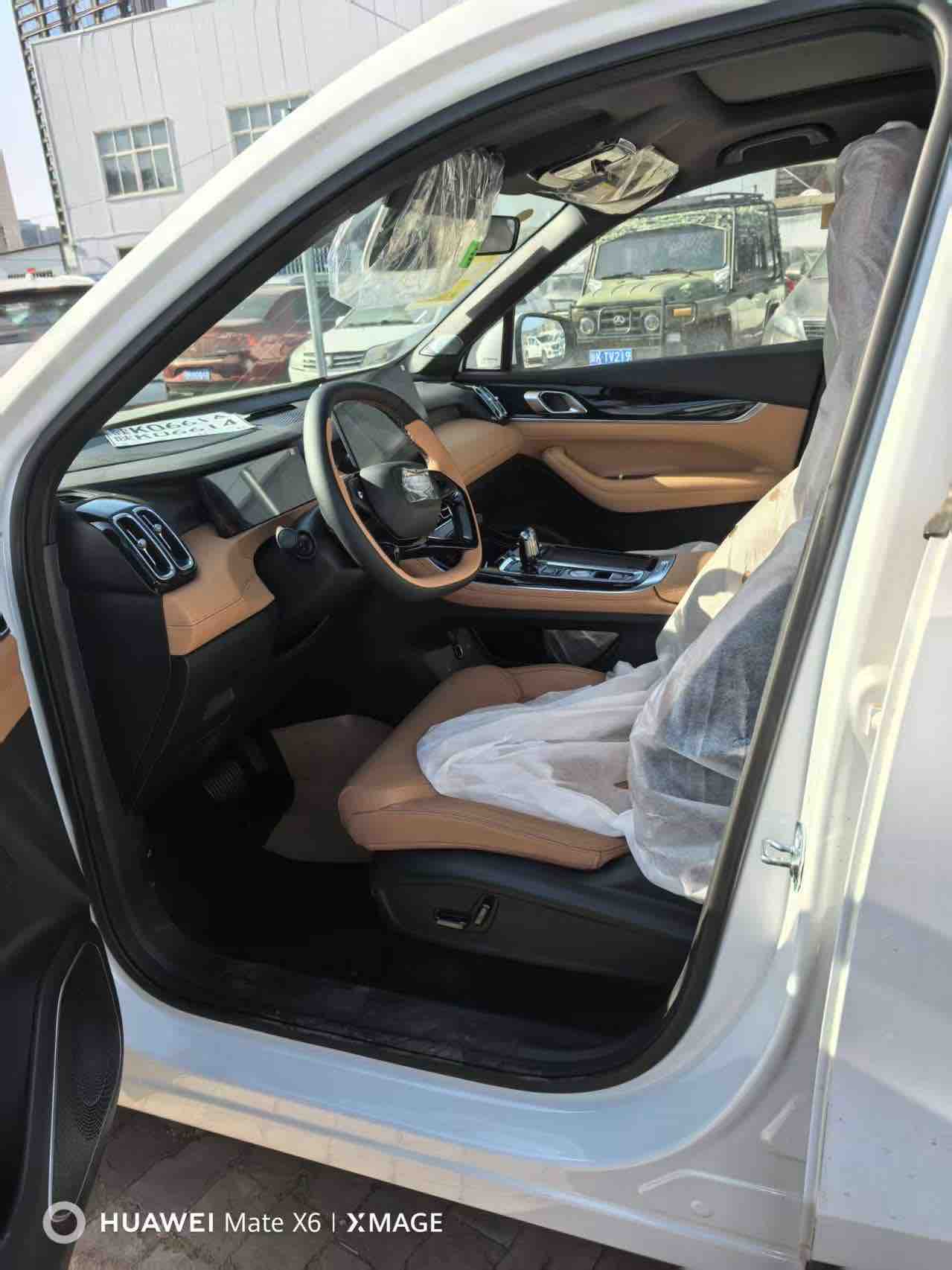 GEELY Boyue L 2026 #2 GEELY Boyue L 2026 car image #2