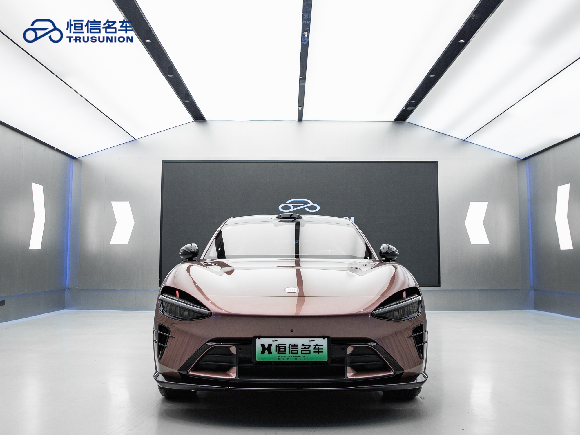 小米汽车 小米YU7 2025 汽车图片 #2