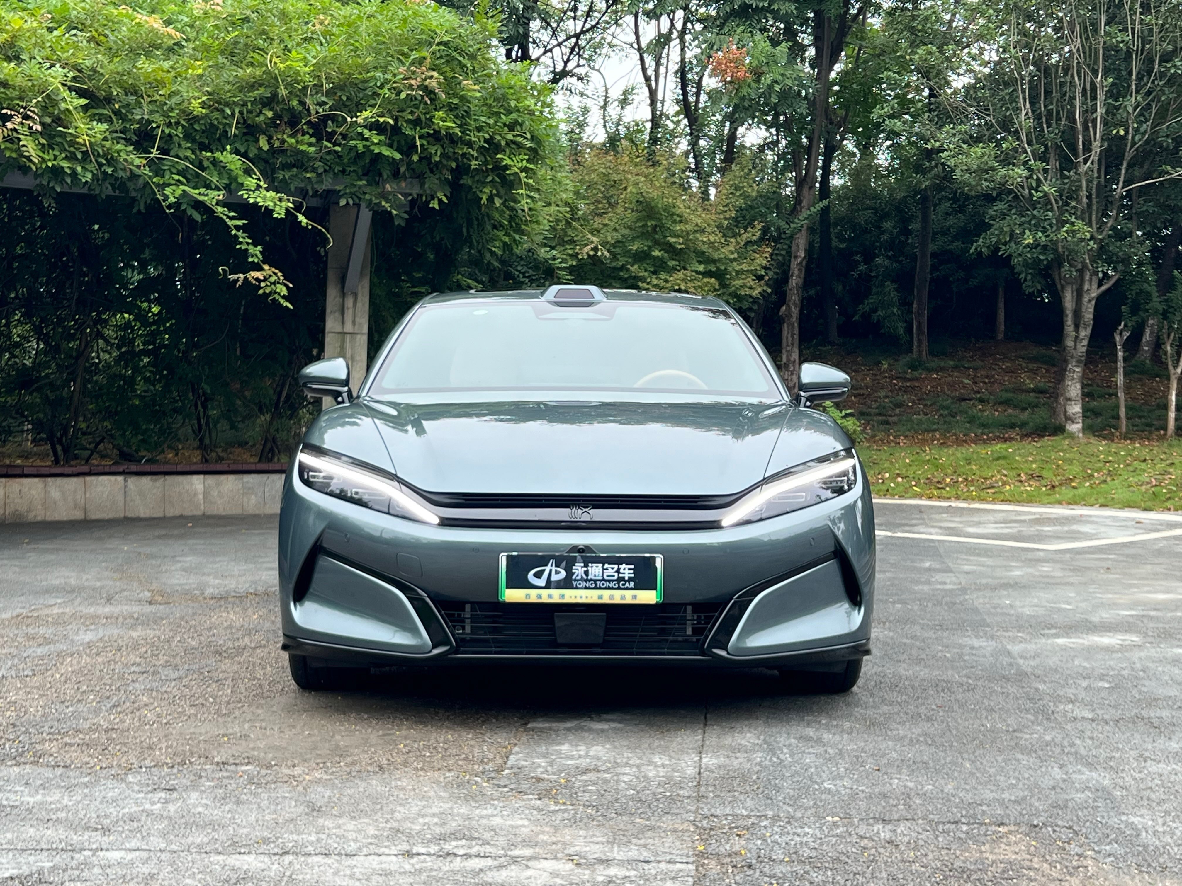 BYD HanL 2025 immagine di auto #2