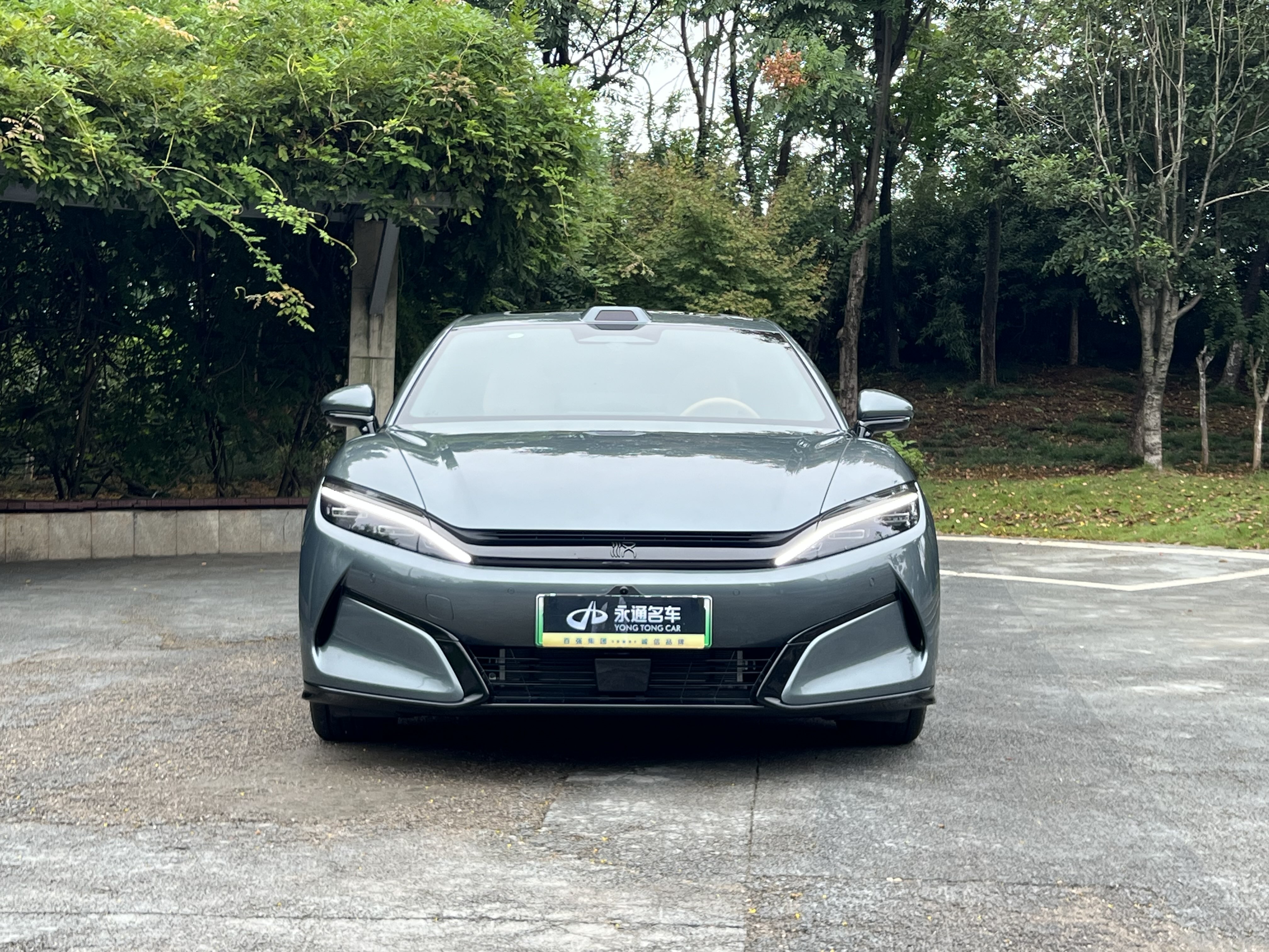 BYD HanL 2025 car image #2