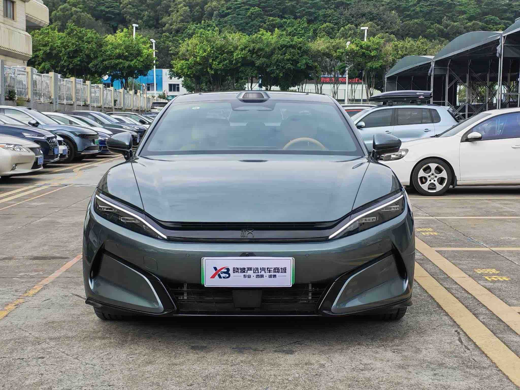 BYD HanL 2025 car image #2
