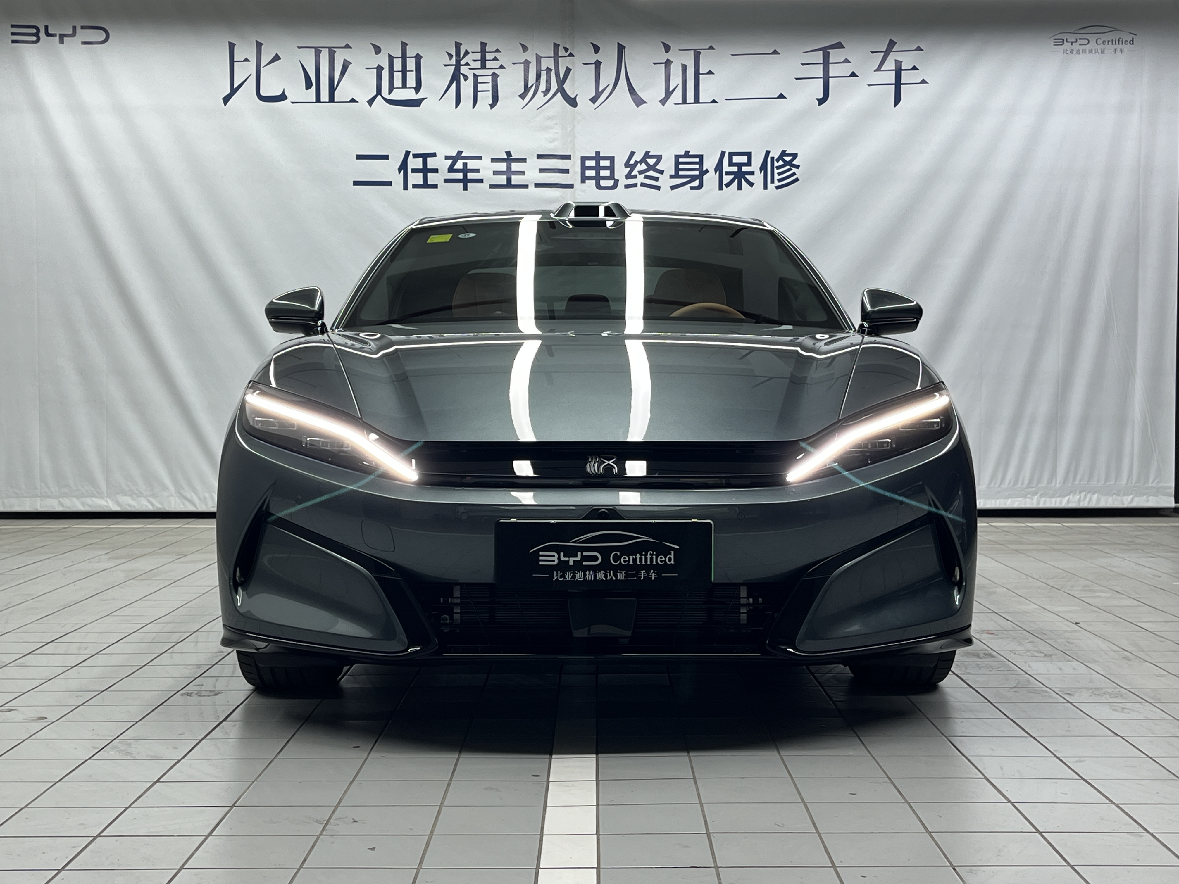 BYD HanL 2025 car image #2