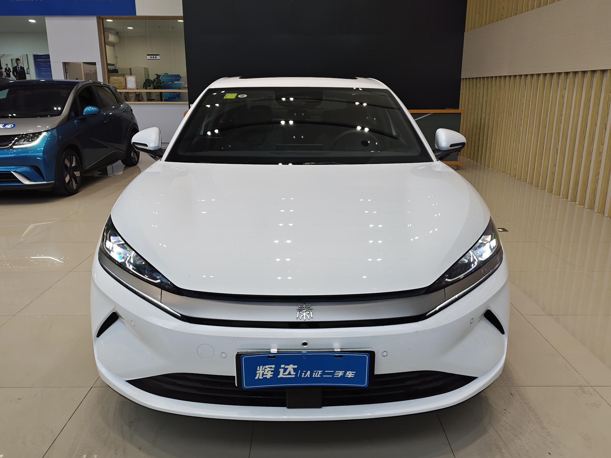 BYD Qin L 2025 car image #2