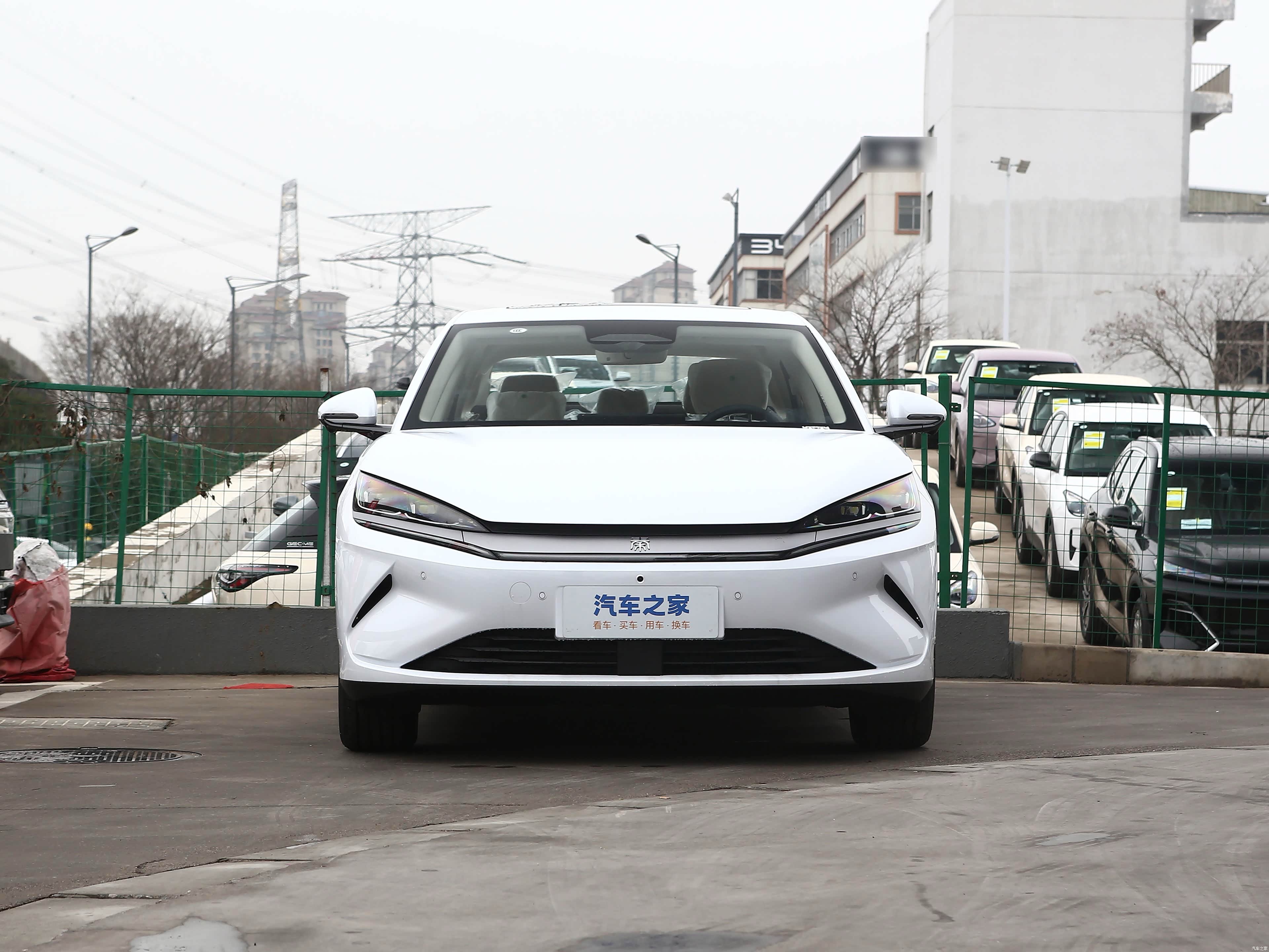 BYD Qin L 2025 car image #2