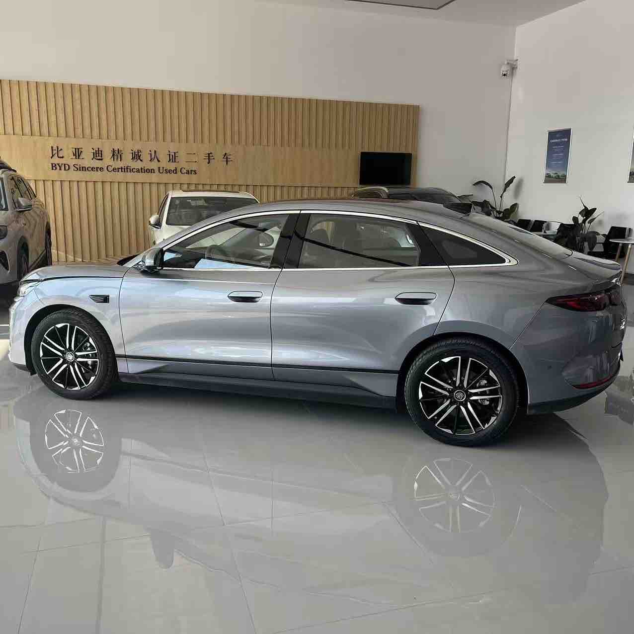 BYD Qin L 2025 #2 BYD Qin L 2025 car image #2